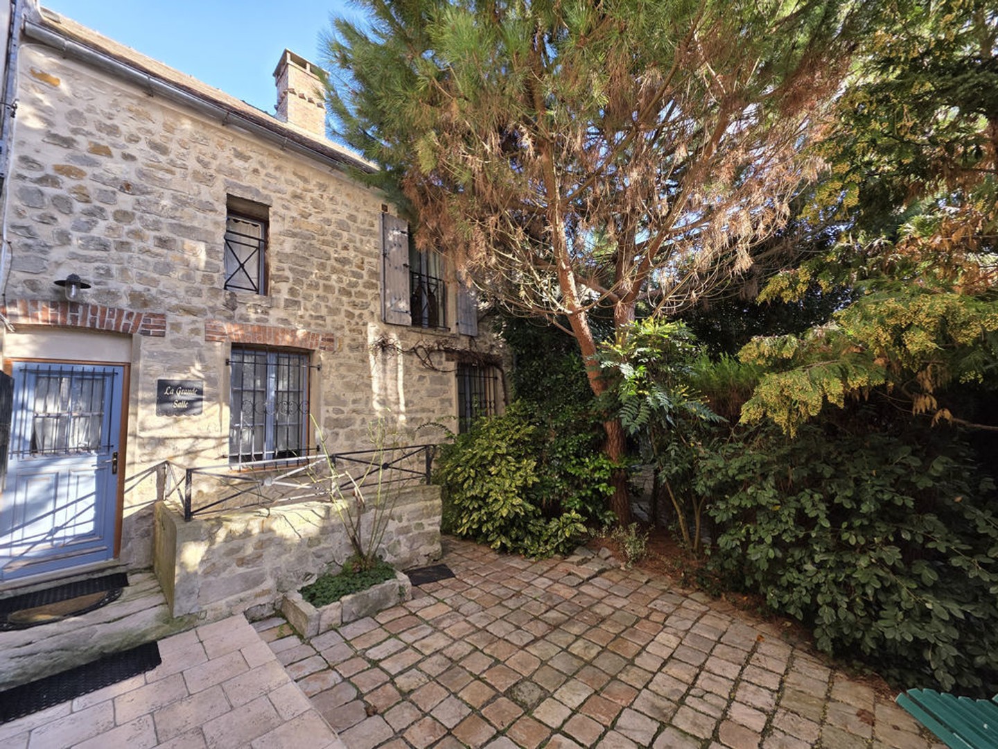 Ensemble immobilier Habitation principale + gîte possible