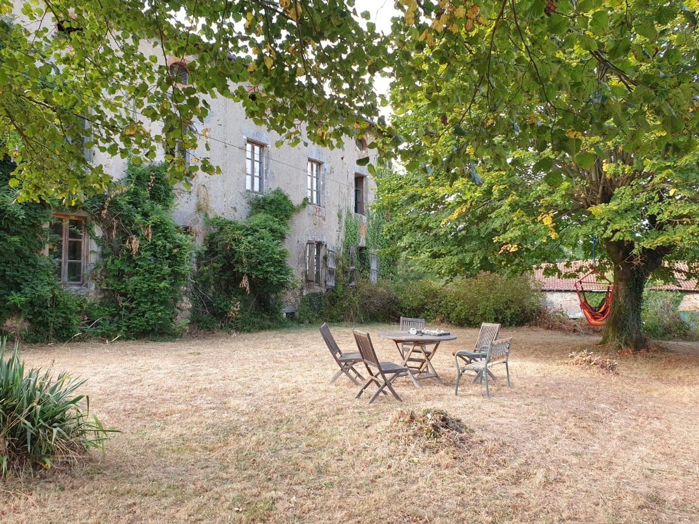 Maison 10 pièces 350 m²
