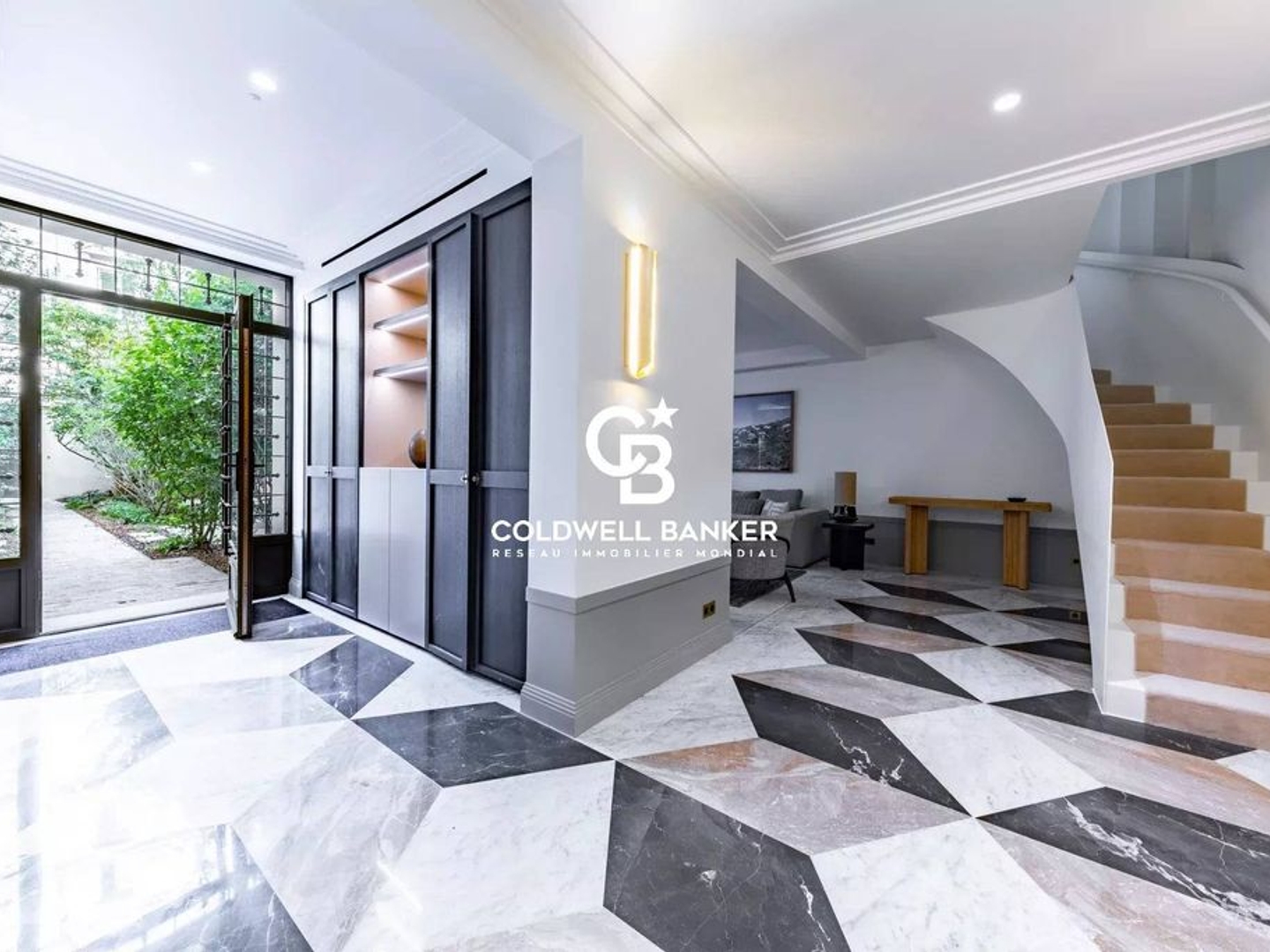 Immeuble à vendre - 725m2 - Paris 6e (75006)