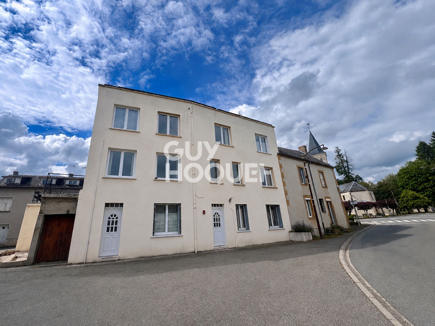 Maison à vendre - 11 pièces - 324m2 - Grury (71760)