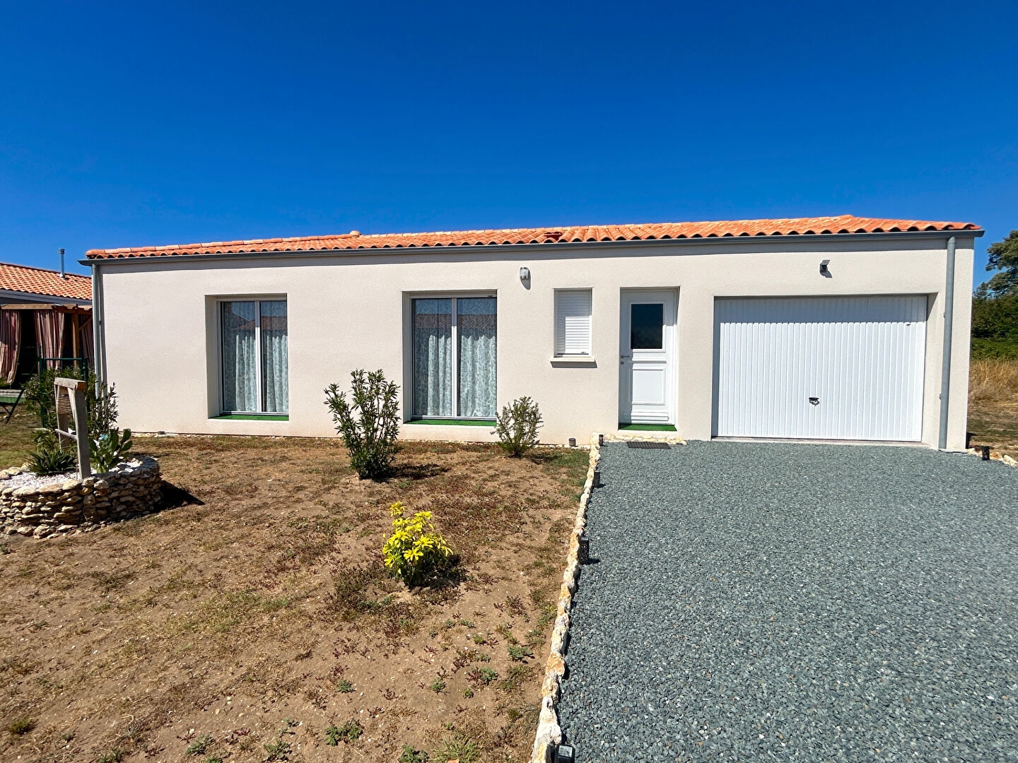 Maison à vendre - 3 pièces - 95m2 - Corme-Écluse (17600)