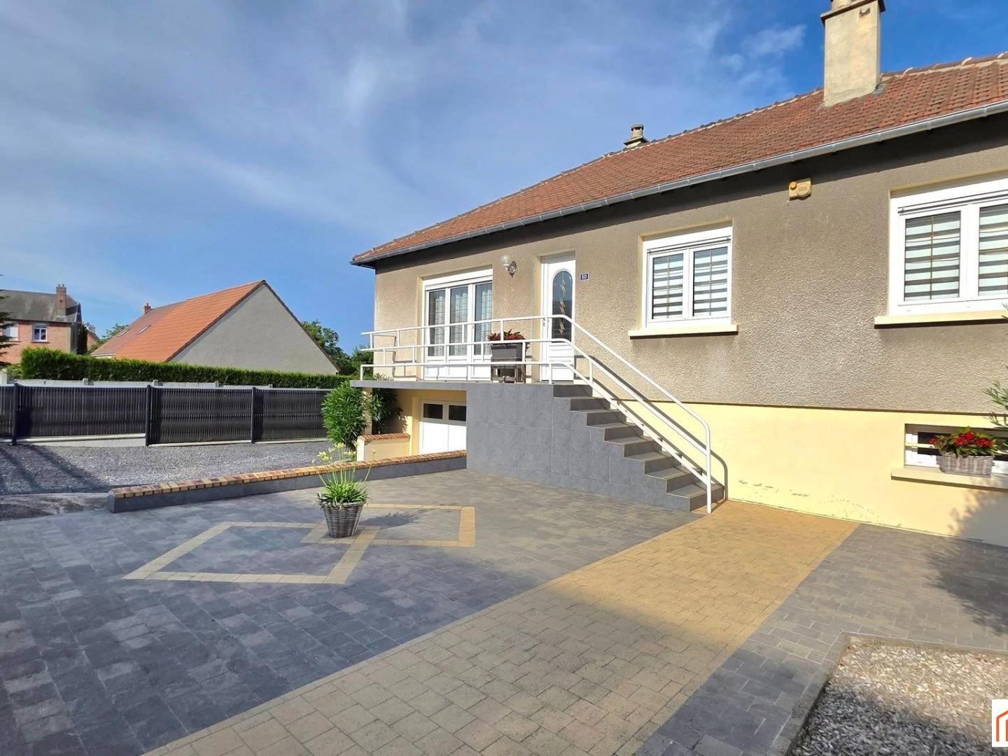 Maison à vendre - 5 pièces - 104m2 - Moÿ-De-L'aisne (02610)