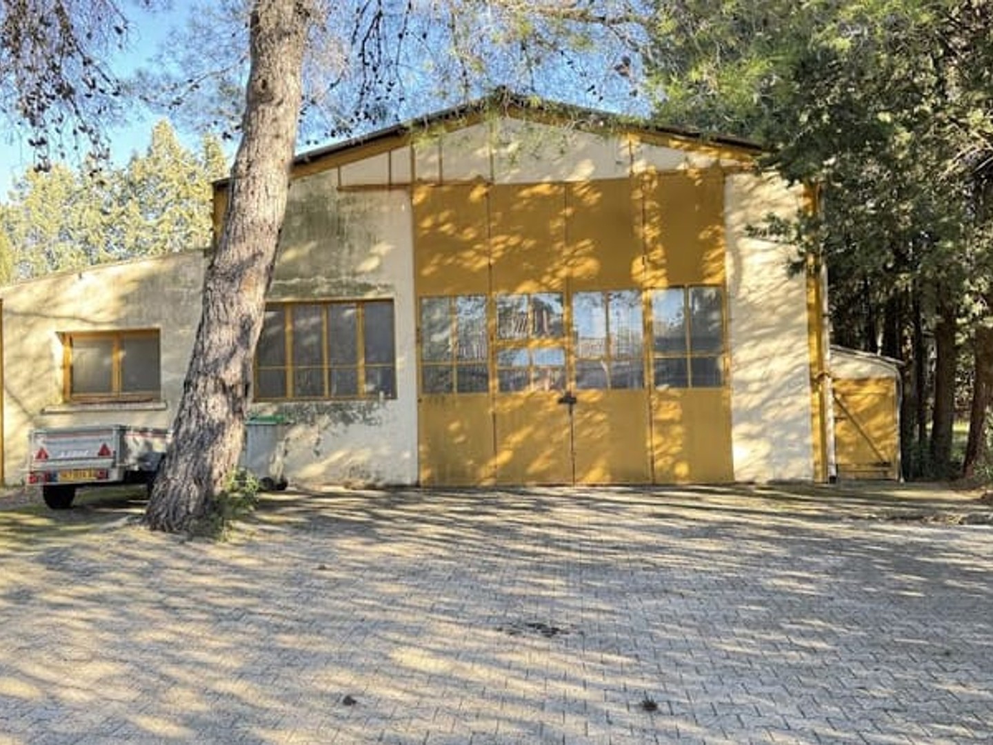 Parking/Garage/Box 149 m²