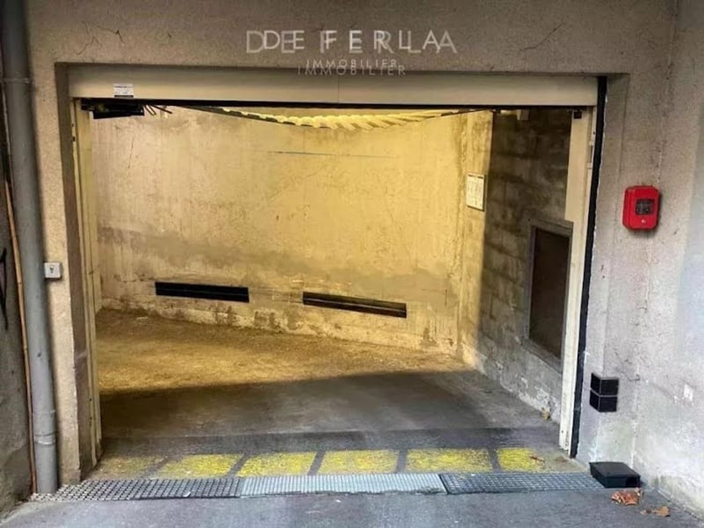 Parking 13 m²