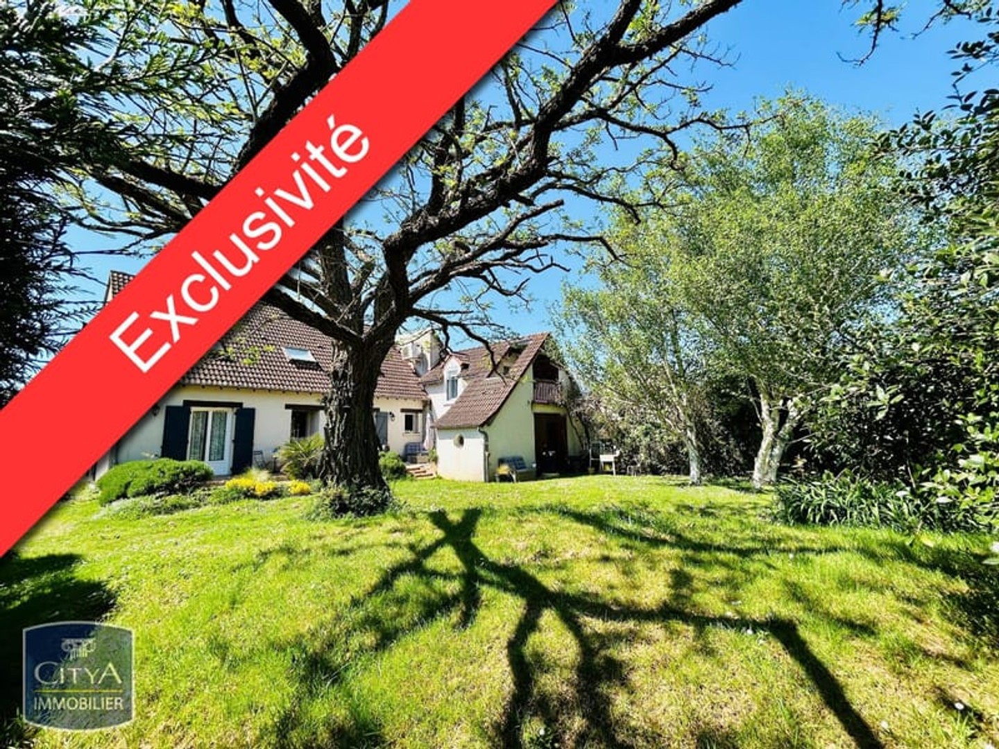 Maison 9 pièces 220 m²