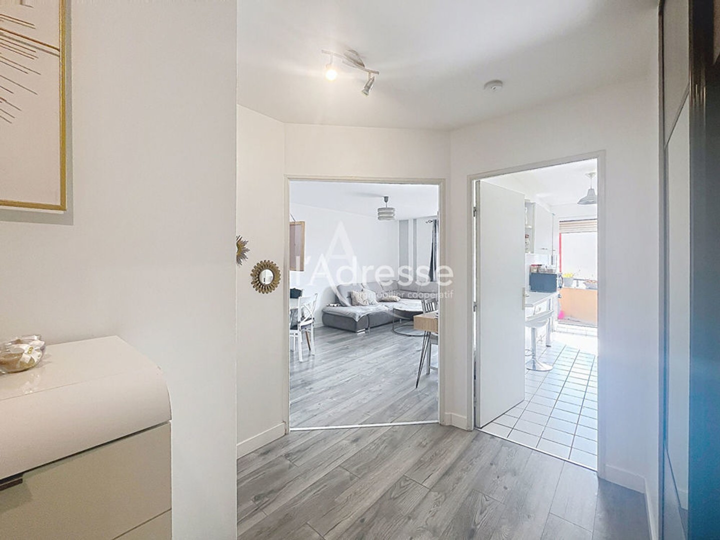 Appartement Bondy Centre Ville 3 pièce(s) 65 m2 + Parking boxé