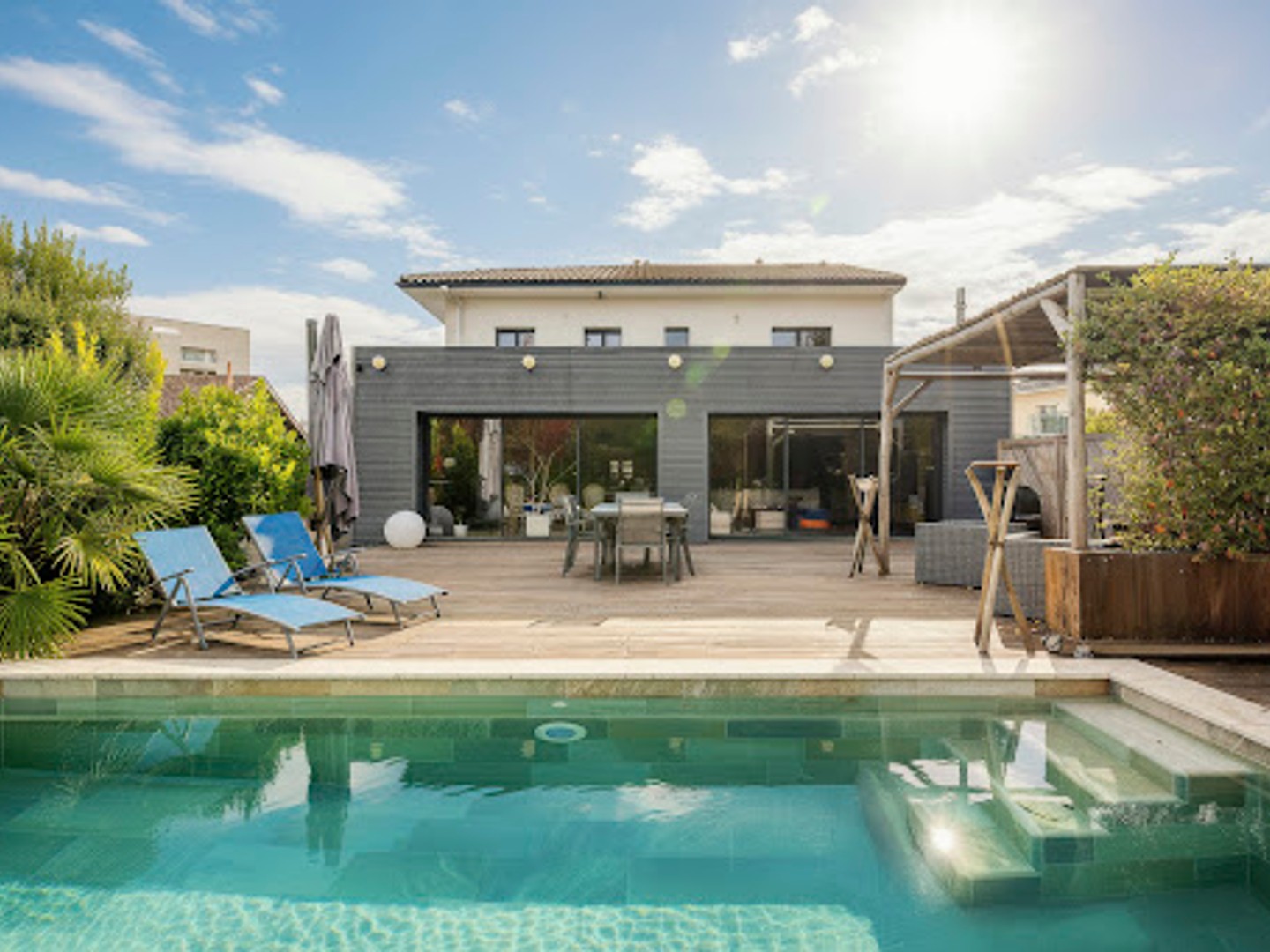 Maison 6 pièces 215 m²