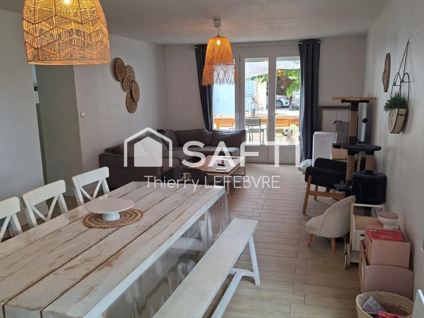 Grande maison a Jaunay-marigny