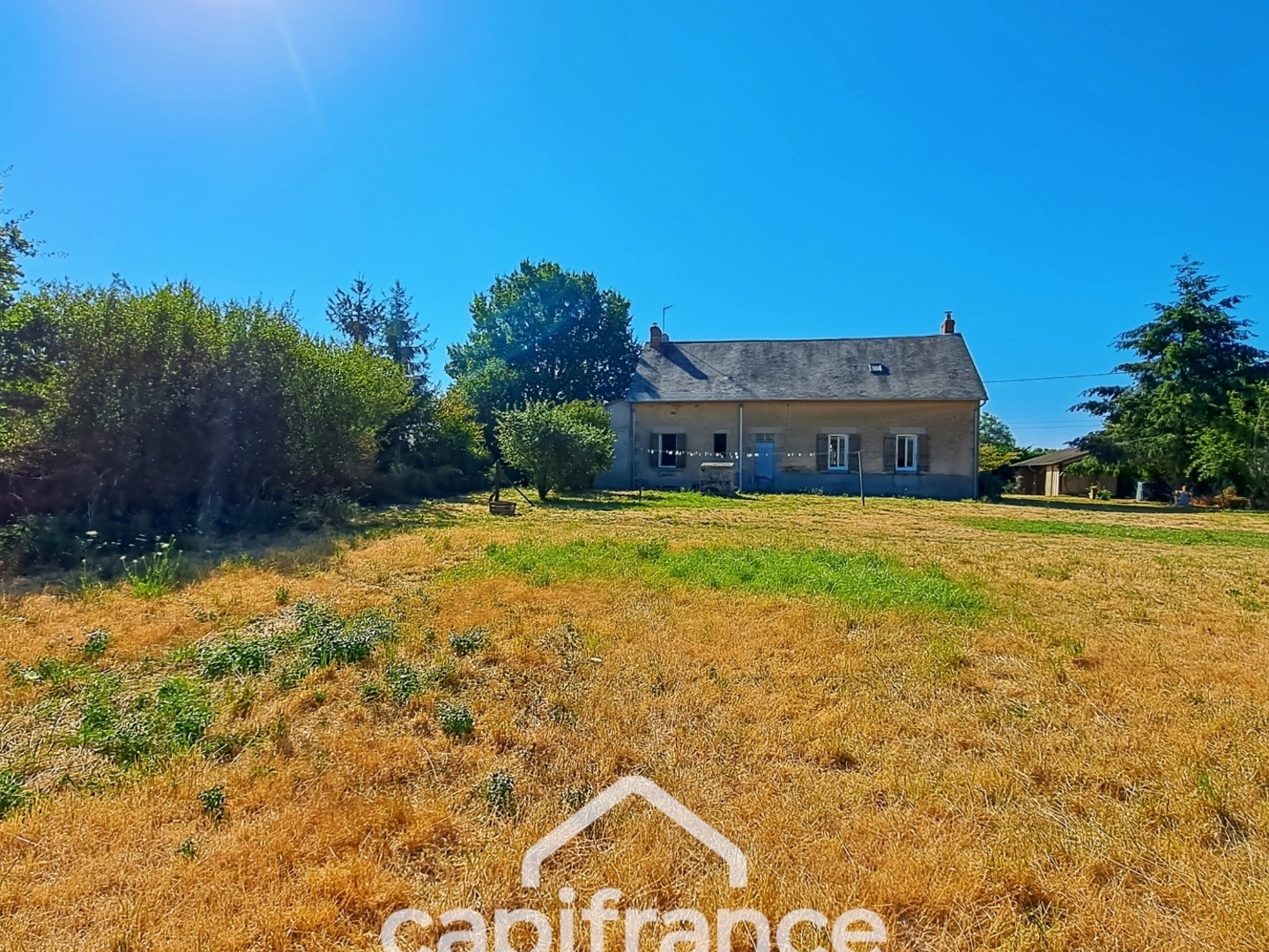 Maison à vendre - 5 pièces - 155m2 - Crevant (36140)