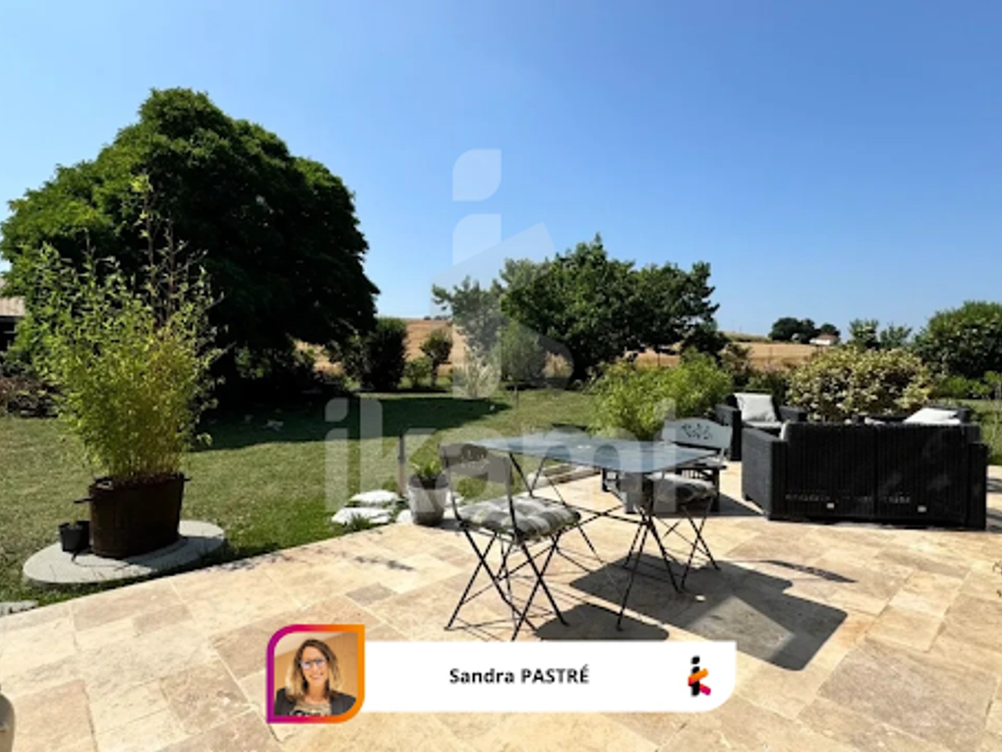 Maison 2 pièces 102 m²