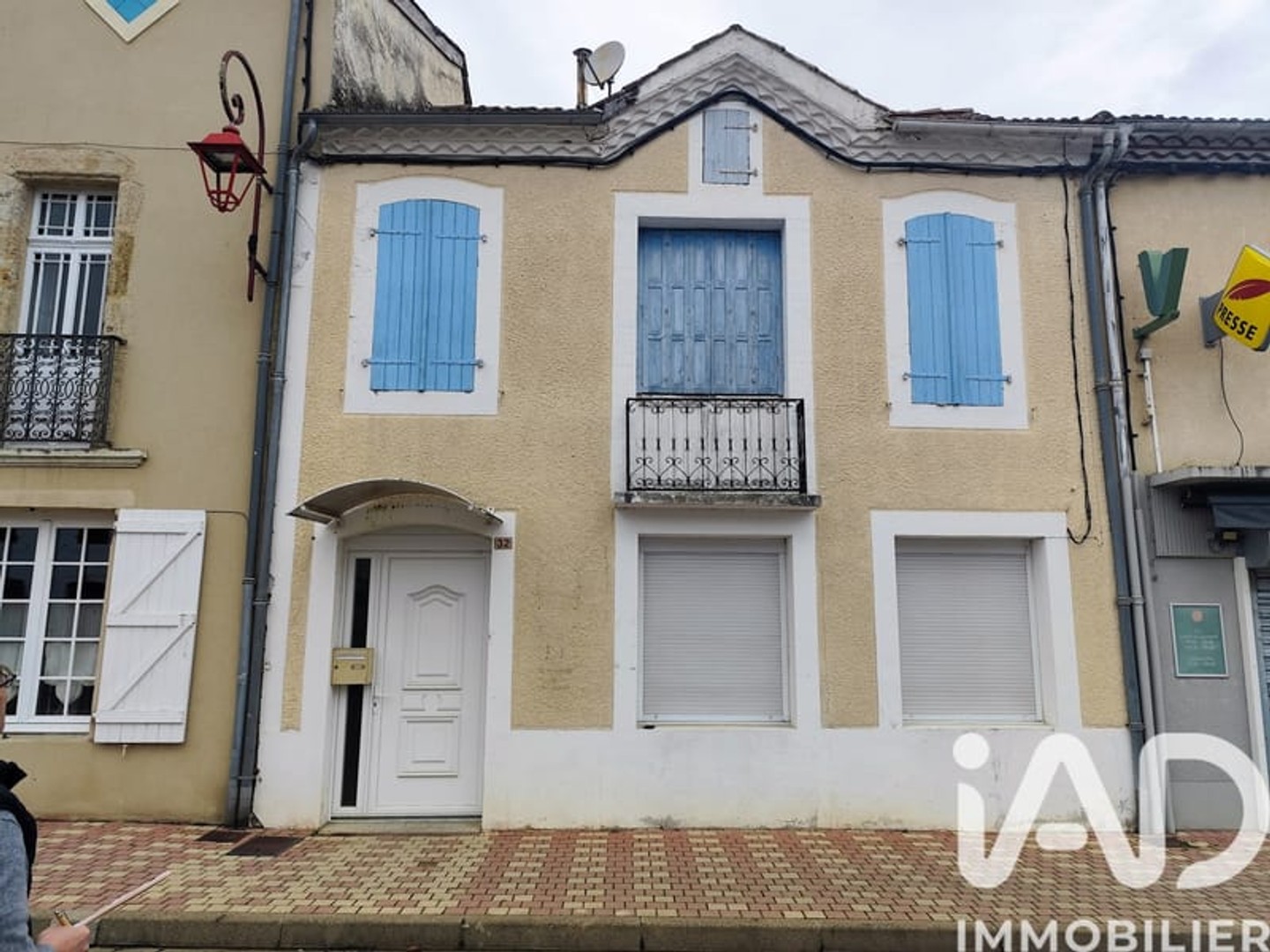 Maison avec appartements 3 pièces 238 m²