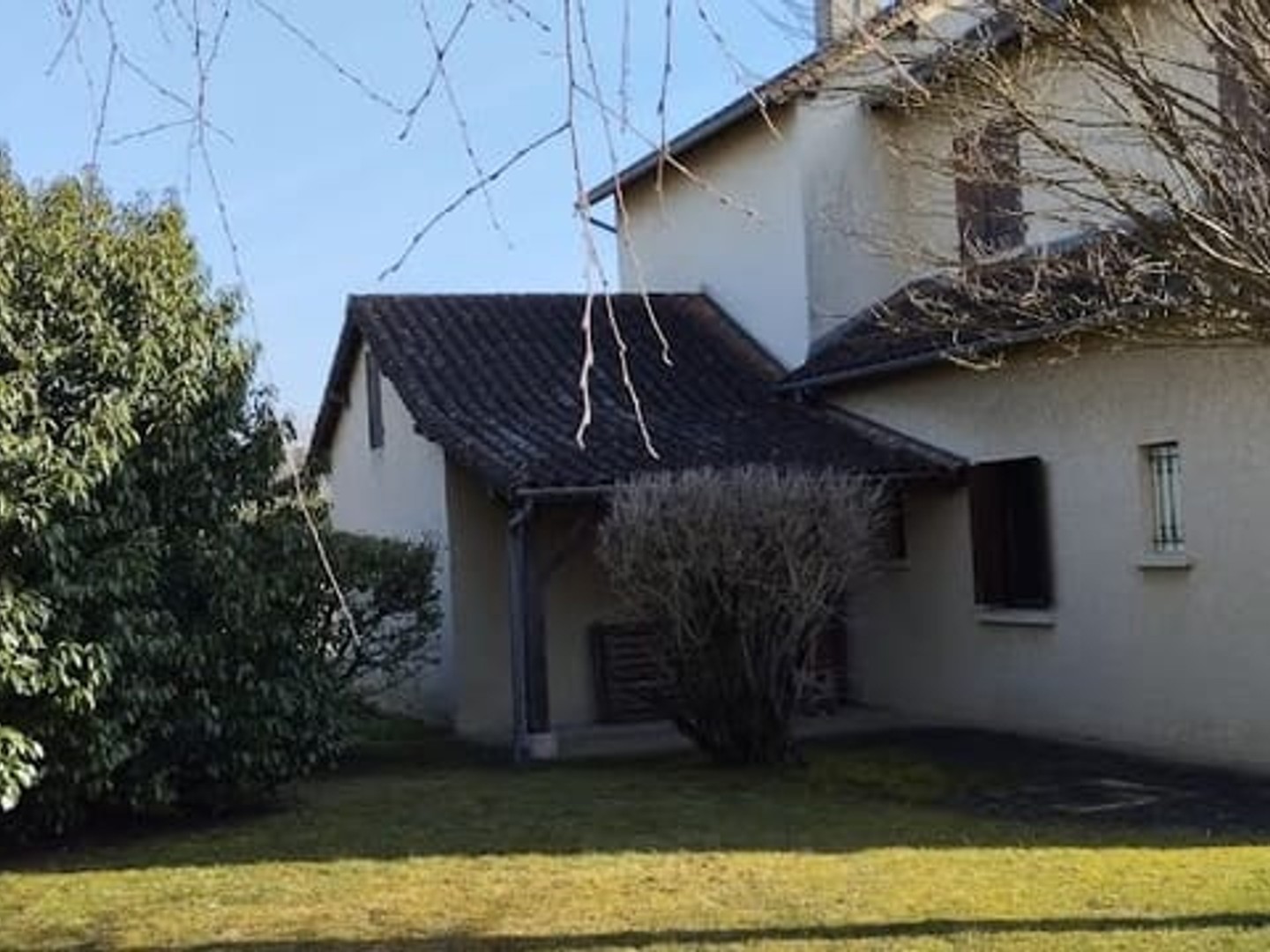 Maison à vendre - 5 pièces - 900m2 - Biars-Sur-Cère (46130)