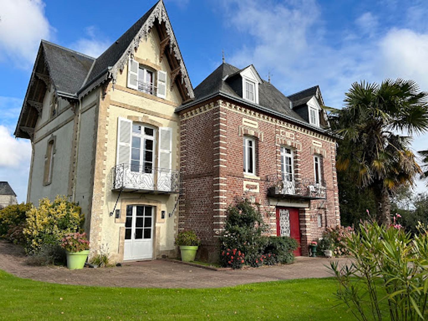 Maison 10 pièces 289 m²