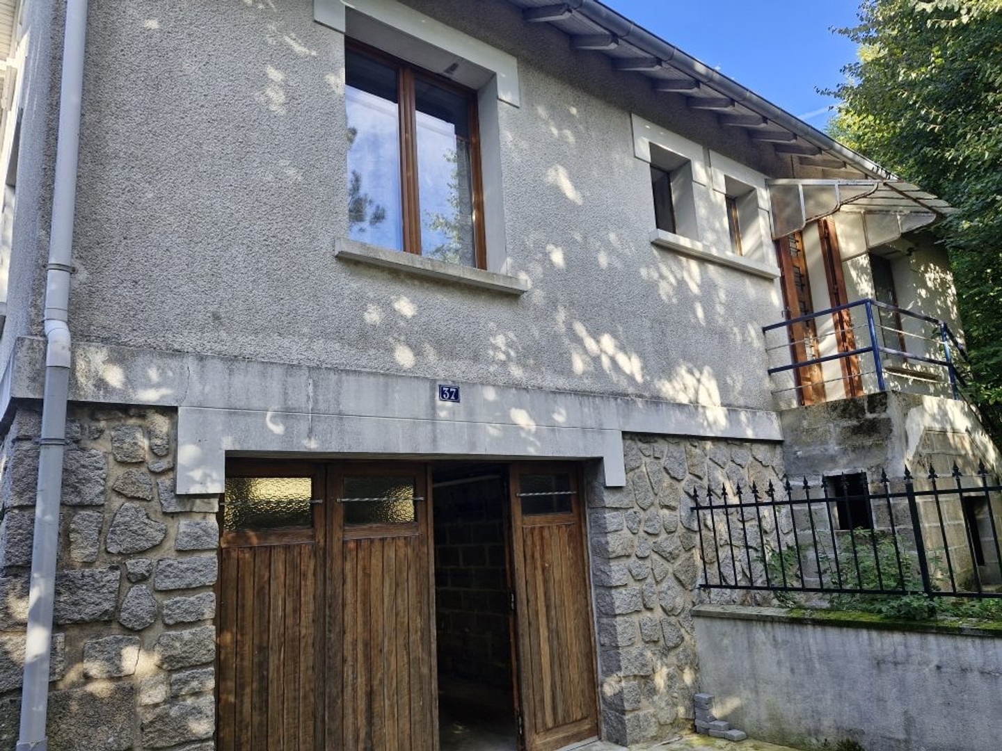 Maison à vendre - 4 pièces - 70m2 - Bourganeuf (23400)