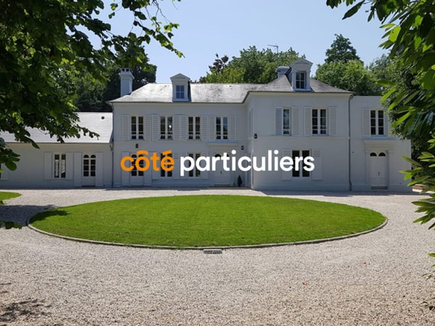 Manoir à Caen du XVIIIe siècle 350 m² Jardin clos