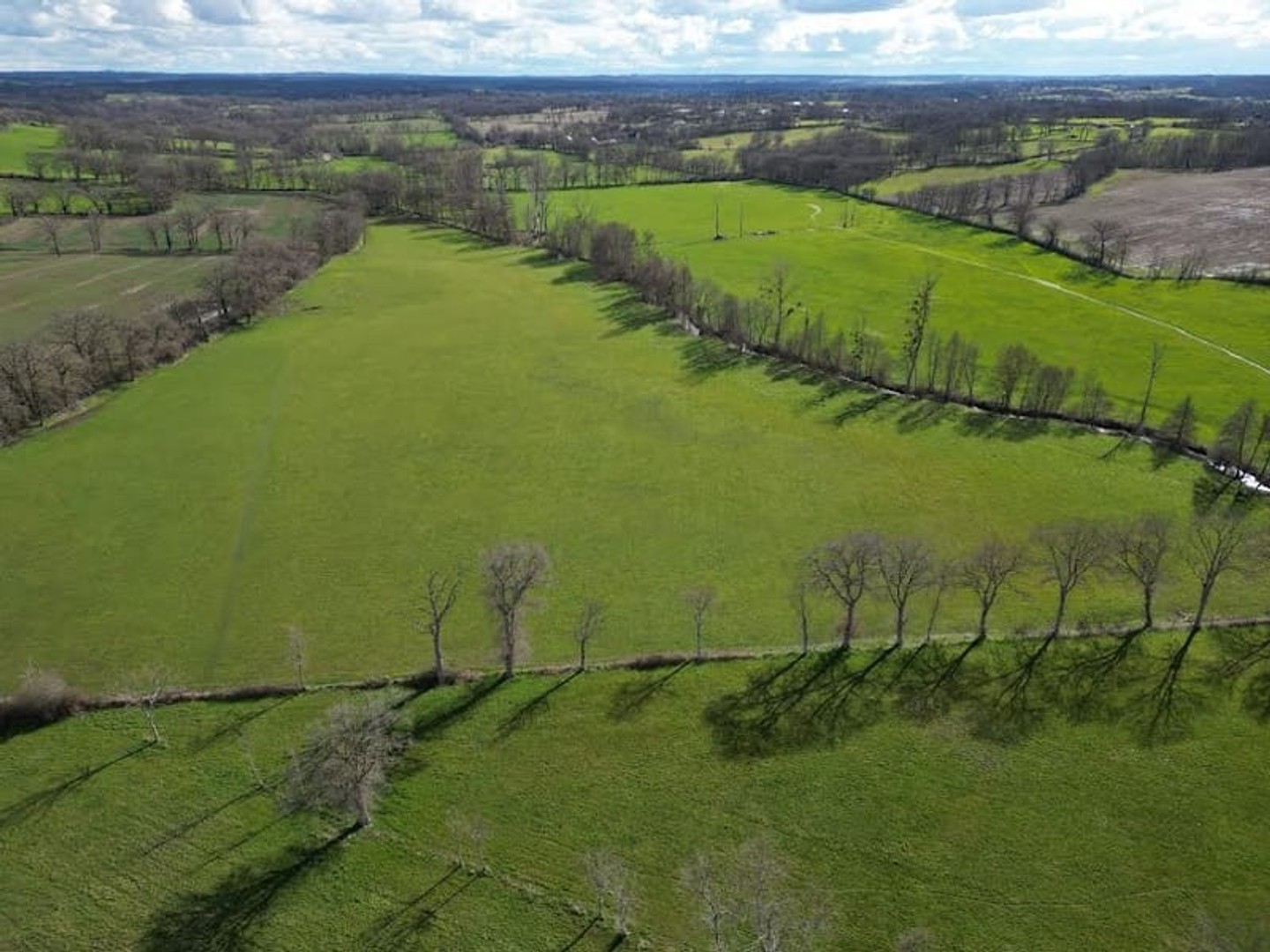 Terrain 72960 m²