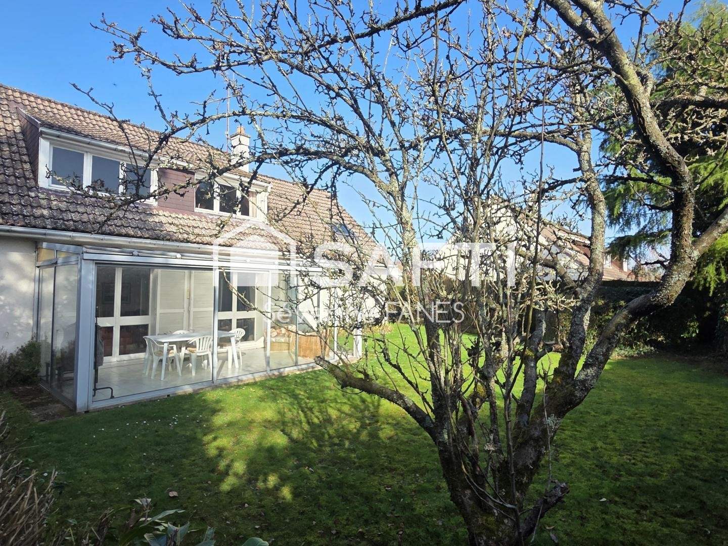 Maison à vendre - 7 pièces - 145m2 - Bihorel (76420)