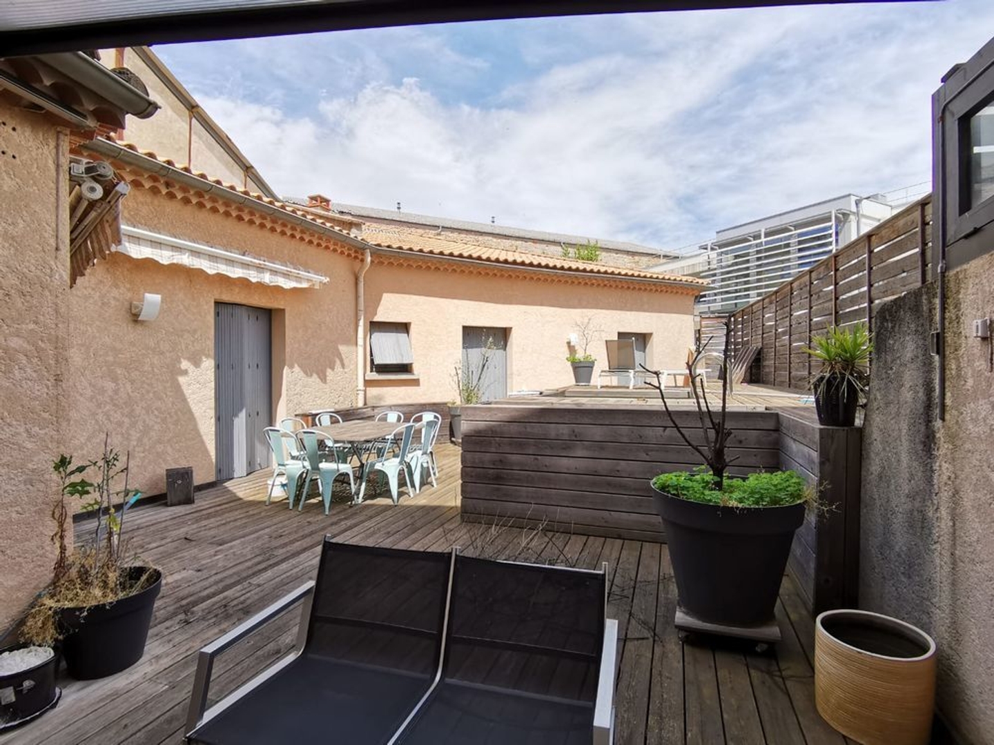 Immeuble à vendre - 500m2 - Aubenas (07200)