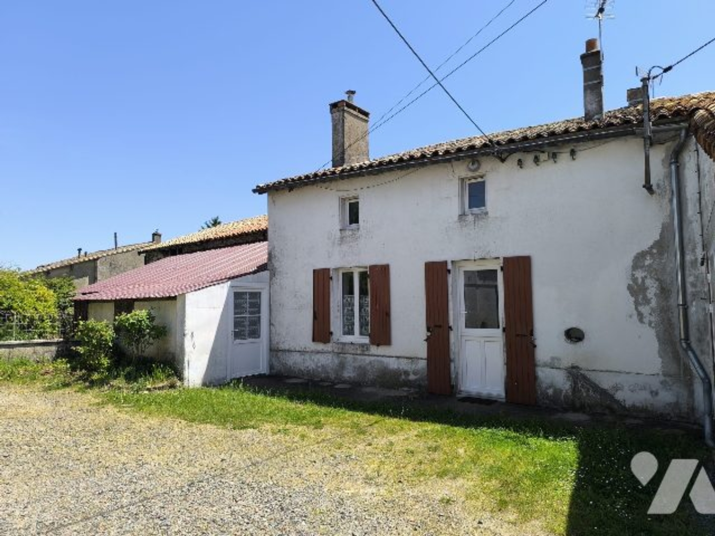 Maison à vendre - 4 pièces - 99m2 - Mairé-Levescault (79190)