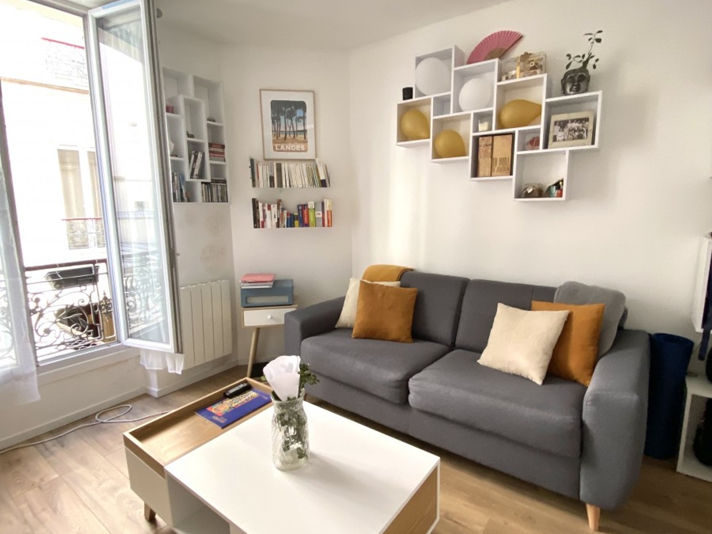 Vente Appartement 2 Pièce(s) PARIS 18EME ARR.