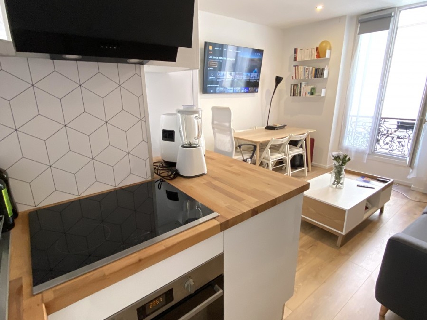 Appartement à vendre - 2 pièces - 27m2 - Paris 18e (75018)