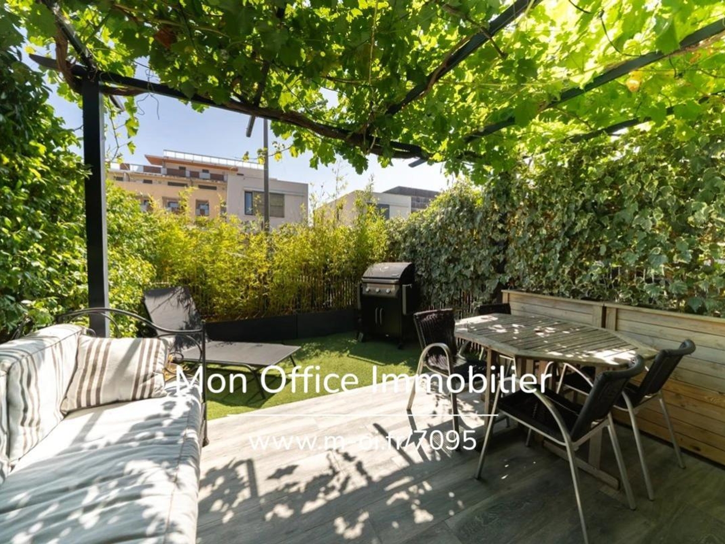 Vends maison récente - 67 m² - 3 pièces, 2 chambres - Aix-en-Provence 13100