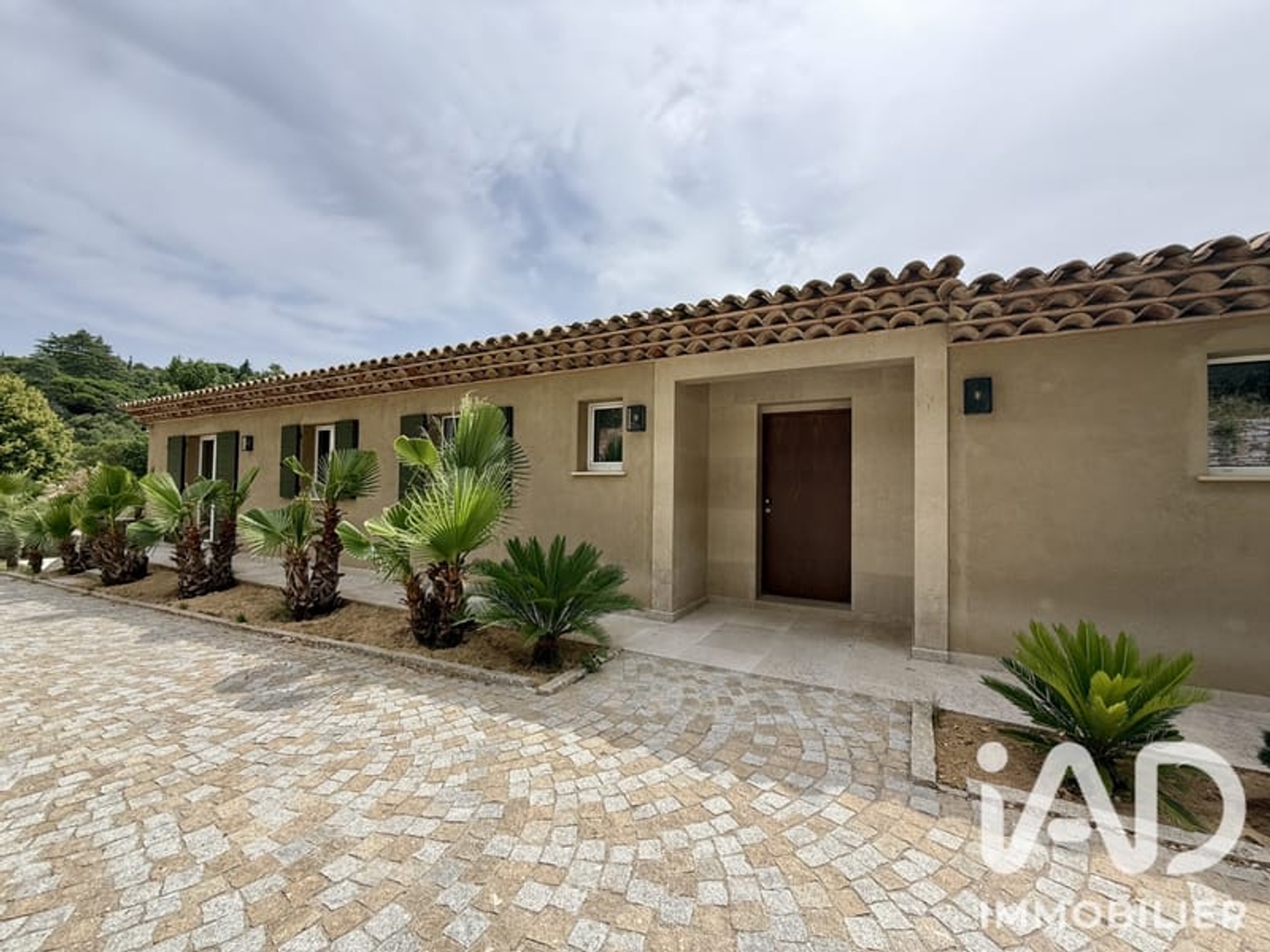 Maison à vendre - 10 pièces - 250m2 - La Garde-Freinet (83680)