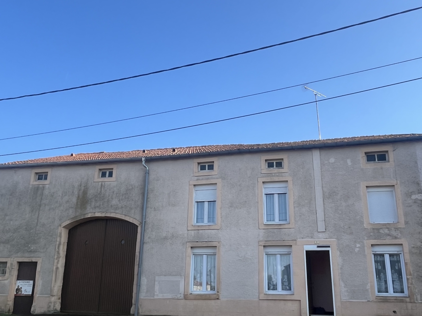 Maison T5 122 m2 Terrain 1 135 m2 + dépendances