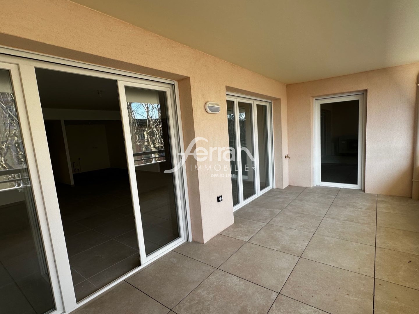 Appartement à vendre - 3 pièces - 76m2 - Draguignan (83300)