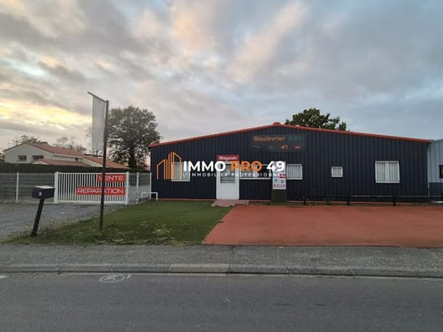 Local 340 m²