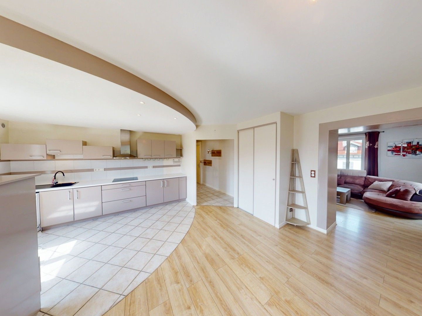 Appartement à vendre - 5 pièces - 126m2 - Pontarlier (25300)