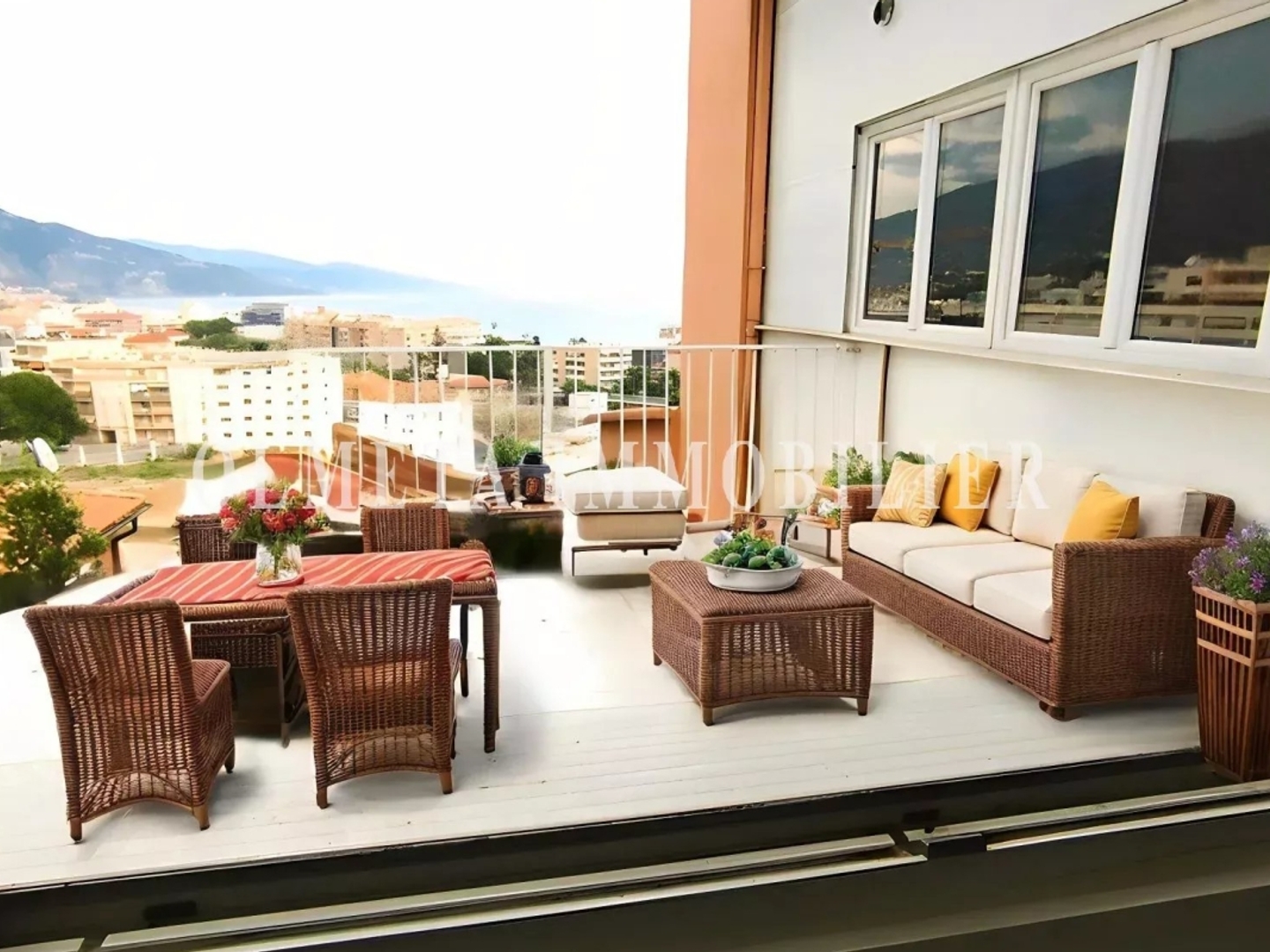Appartement à vendre - 3 pièces - 59m2 - Roquebrune-Cap-Ma... (06190)