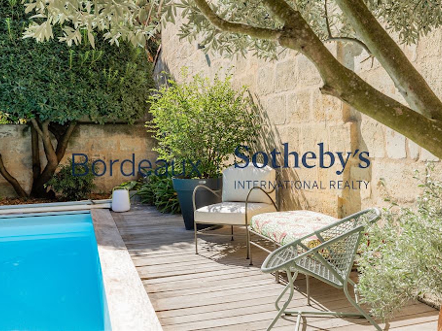 Maison 7 pièces 205 m²