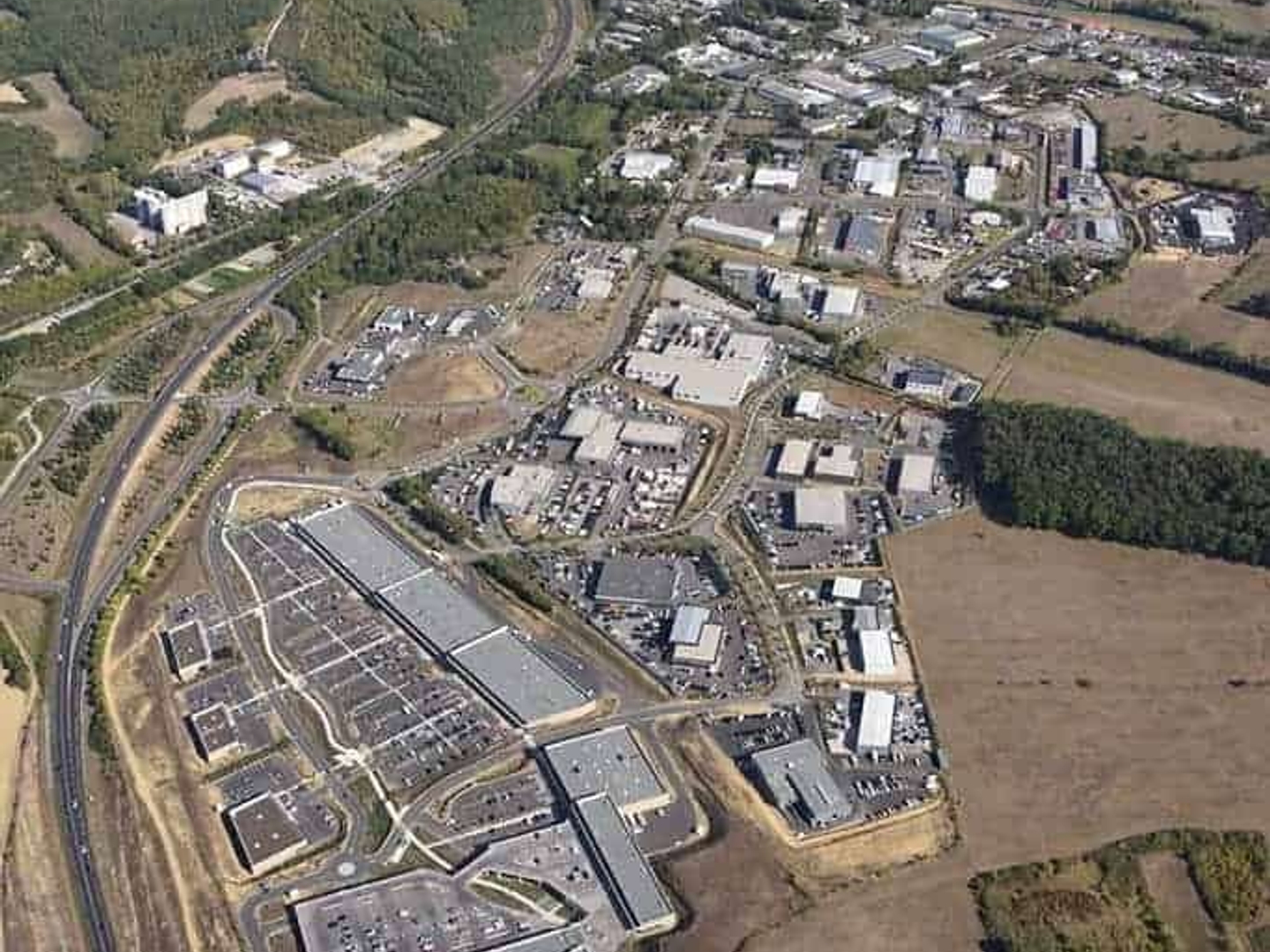 AV terrains industriels Parc Le Mouliot à Auch