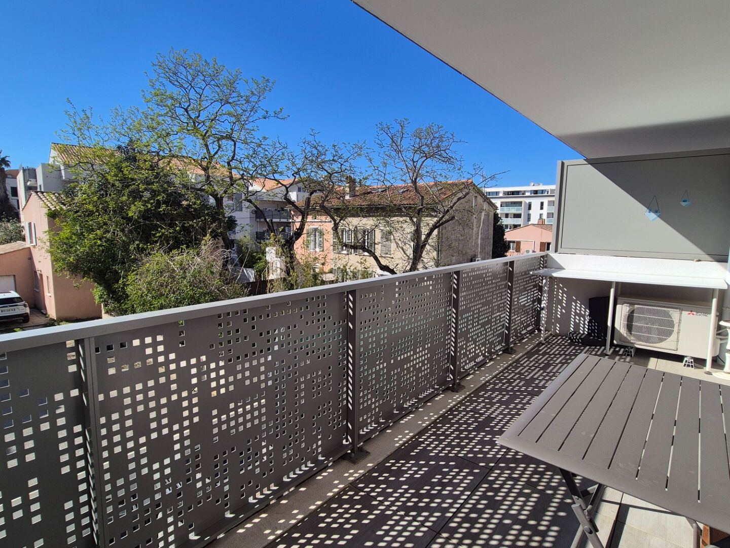 Appartement à vendre - 3 pièces - 59m2 - La Seyne-Sur-Mer (83500)