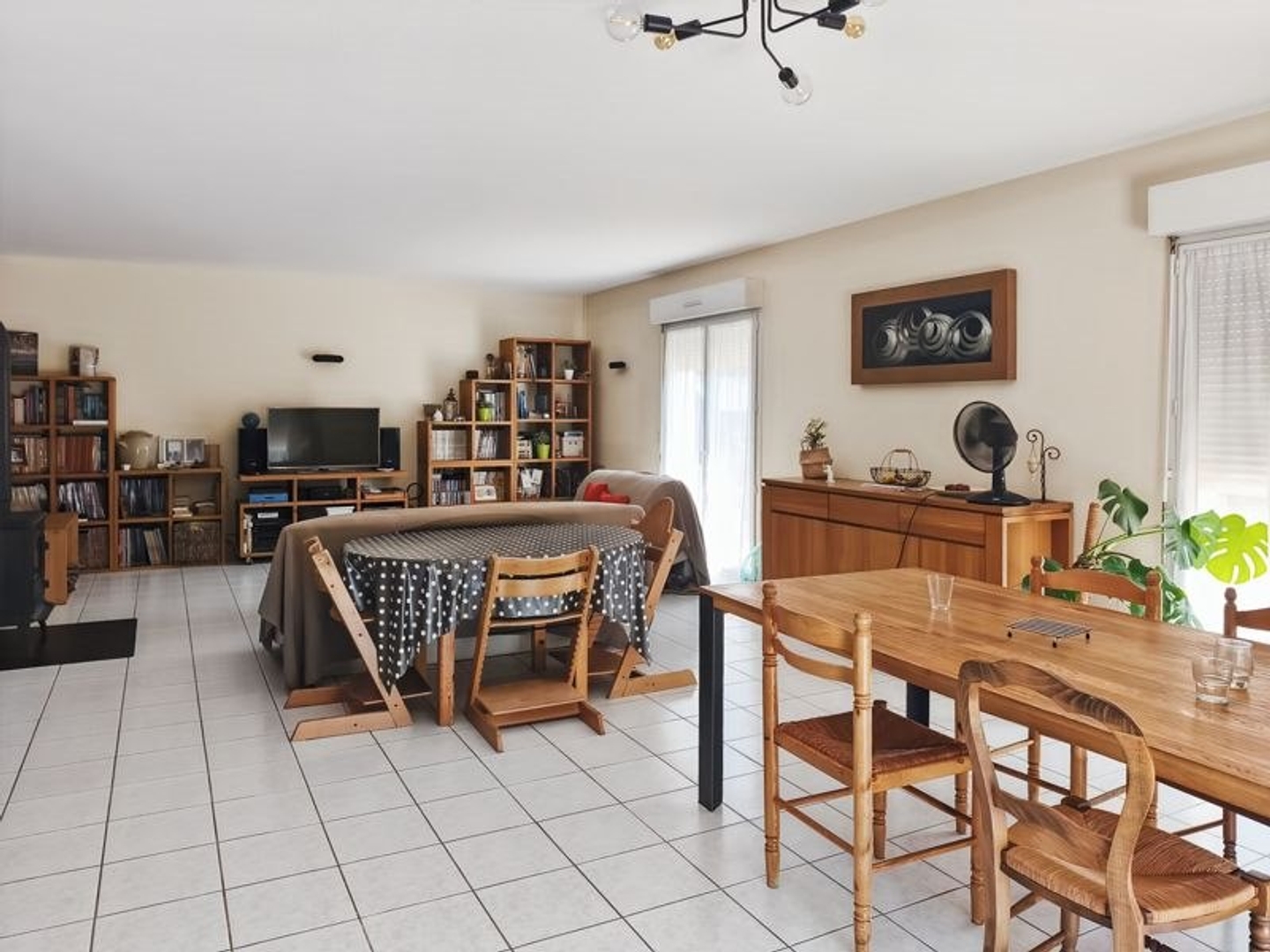 Maison à vendre - 7 pièces - 161m2 - Sussargues (34160)