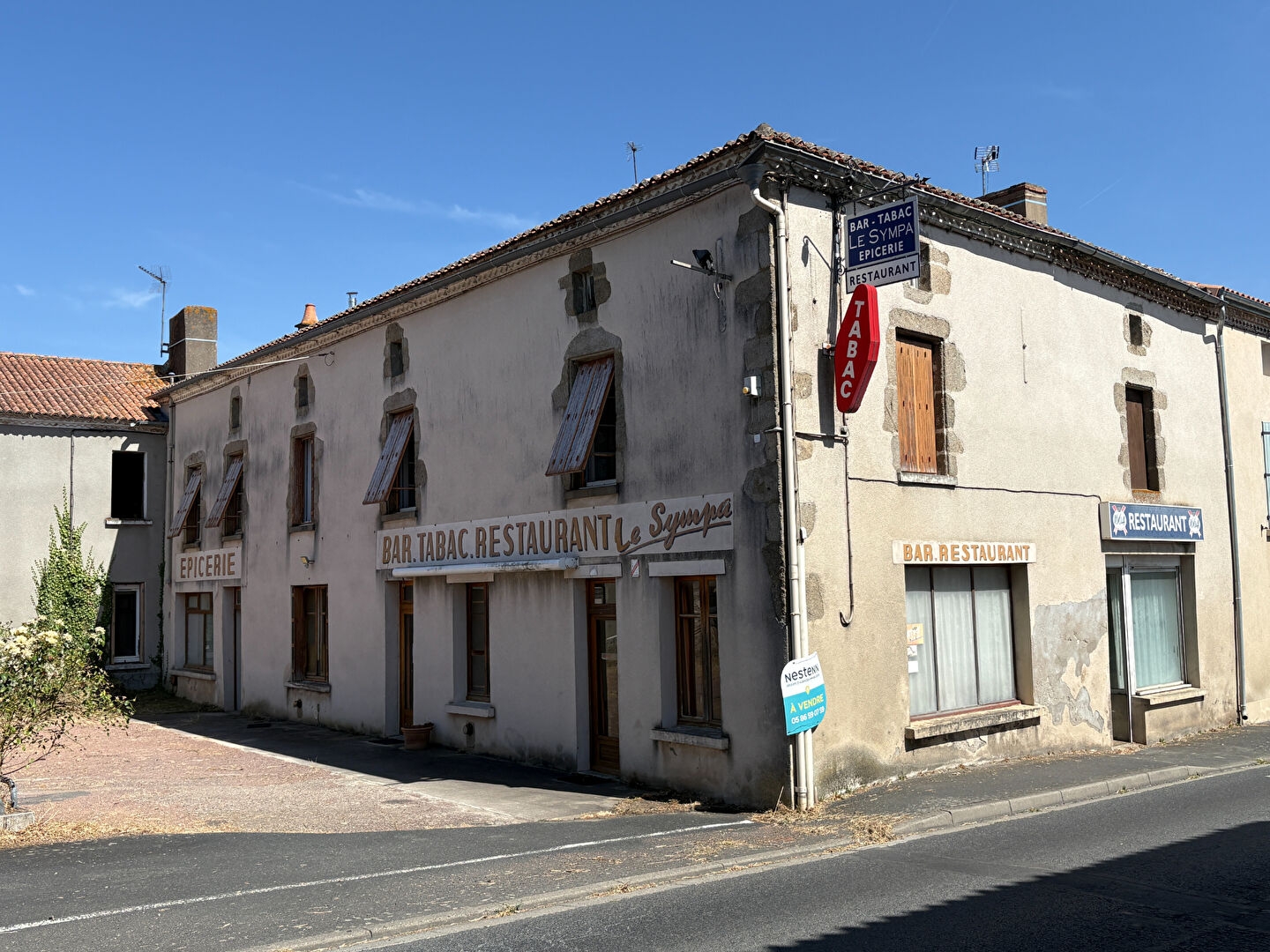 Immeuble à vendre - 8 pièces - 192m2 - Geay (79330)