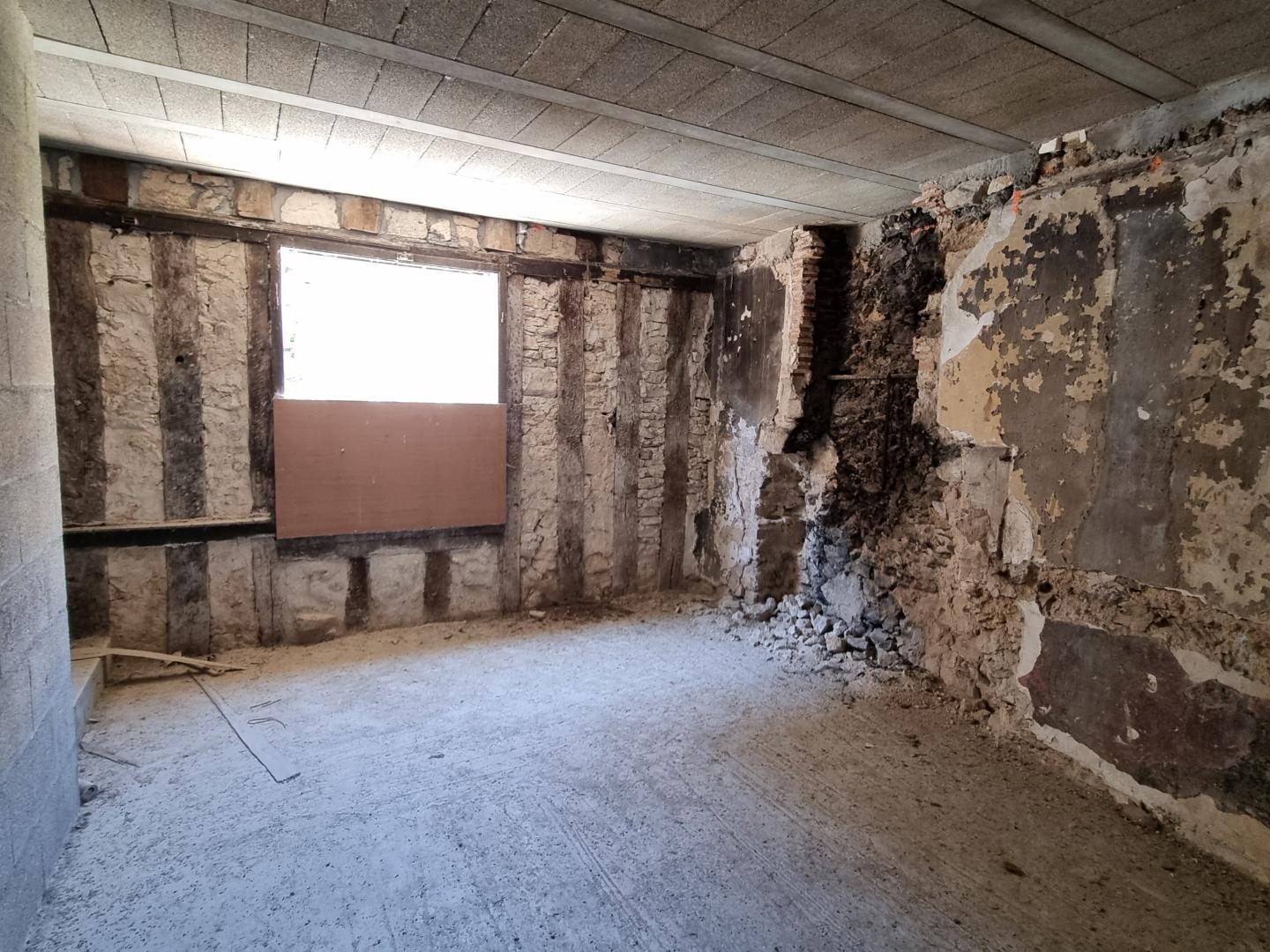 Maison à vendre - 3 pièces - 120m2 - Nontron (24300)