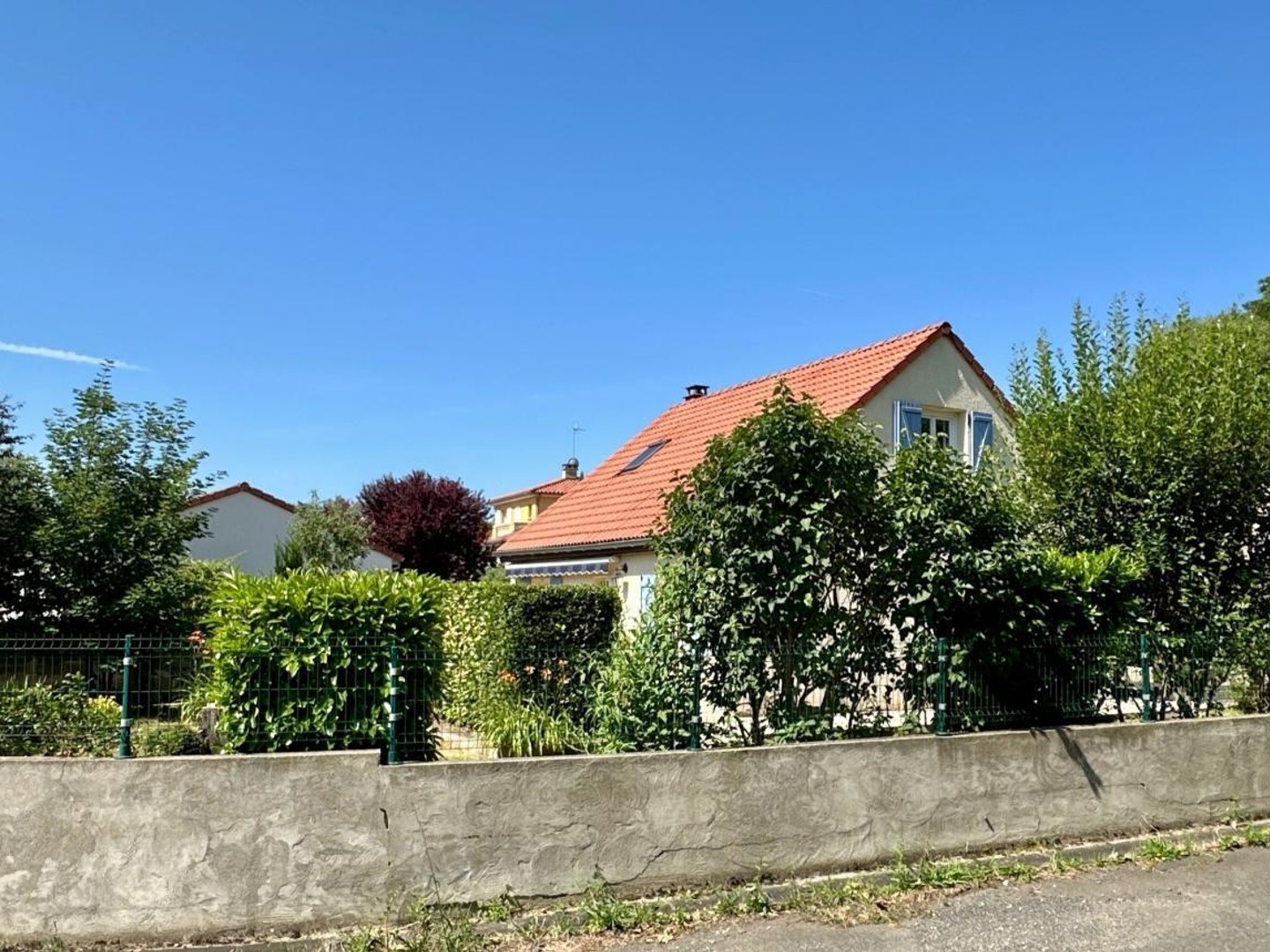 Maison fonctionnelle au calme à Chauriat