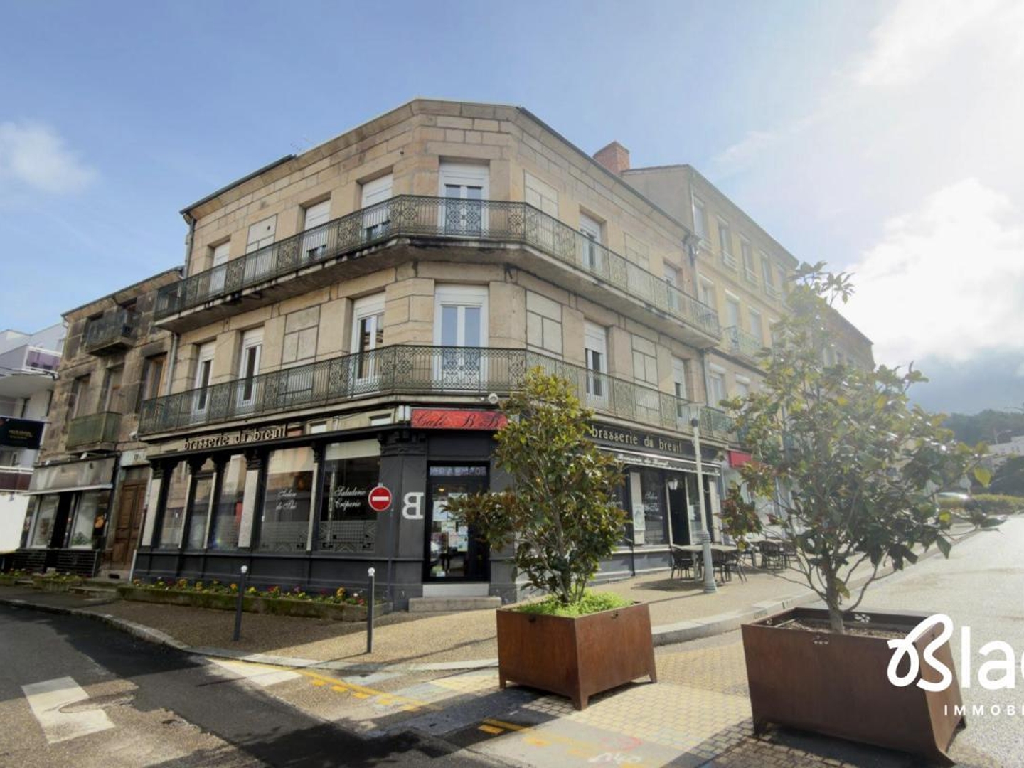 Vends immeuble - 401 m² - Firminy 42700