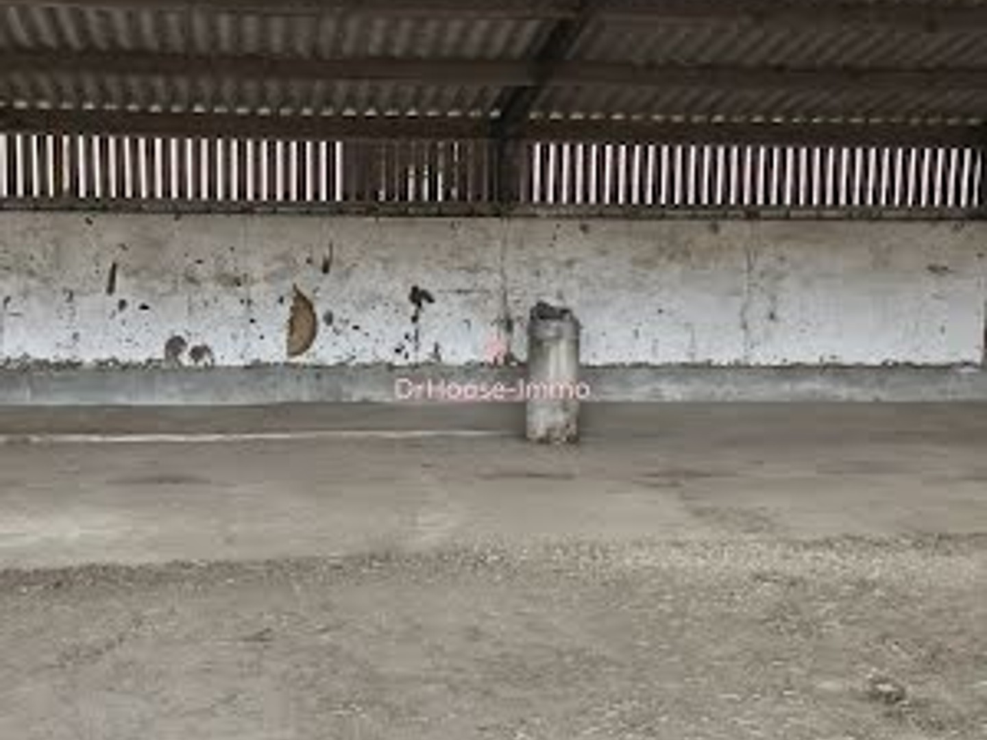 Parking/Garage/Box 46 m²