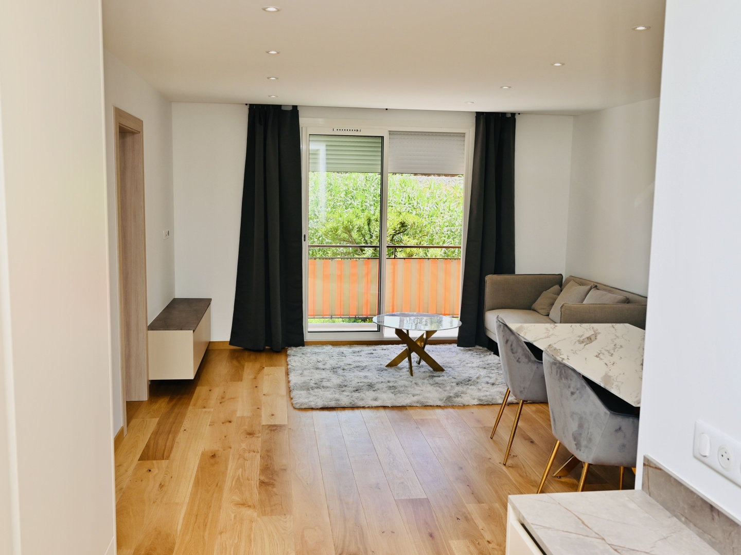 Appartement à vendre - 4 pièces - 80m2 - Beaulieu-Sur-Mer (06310)