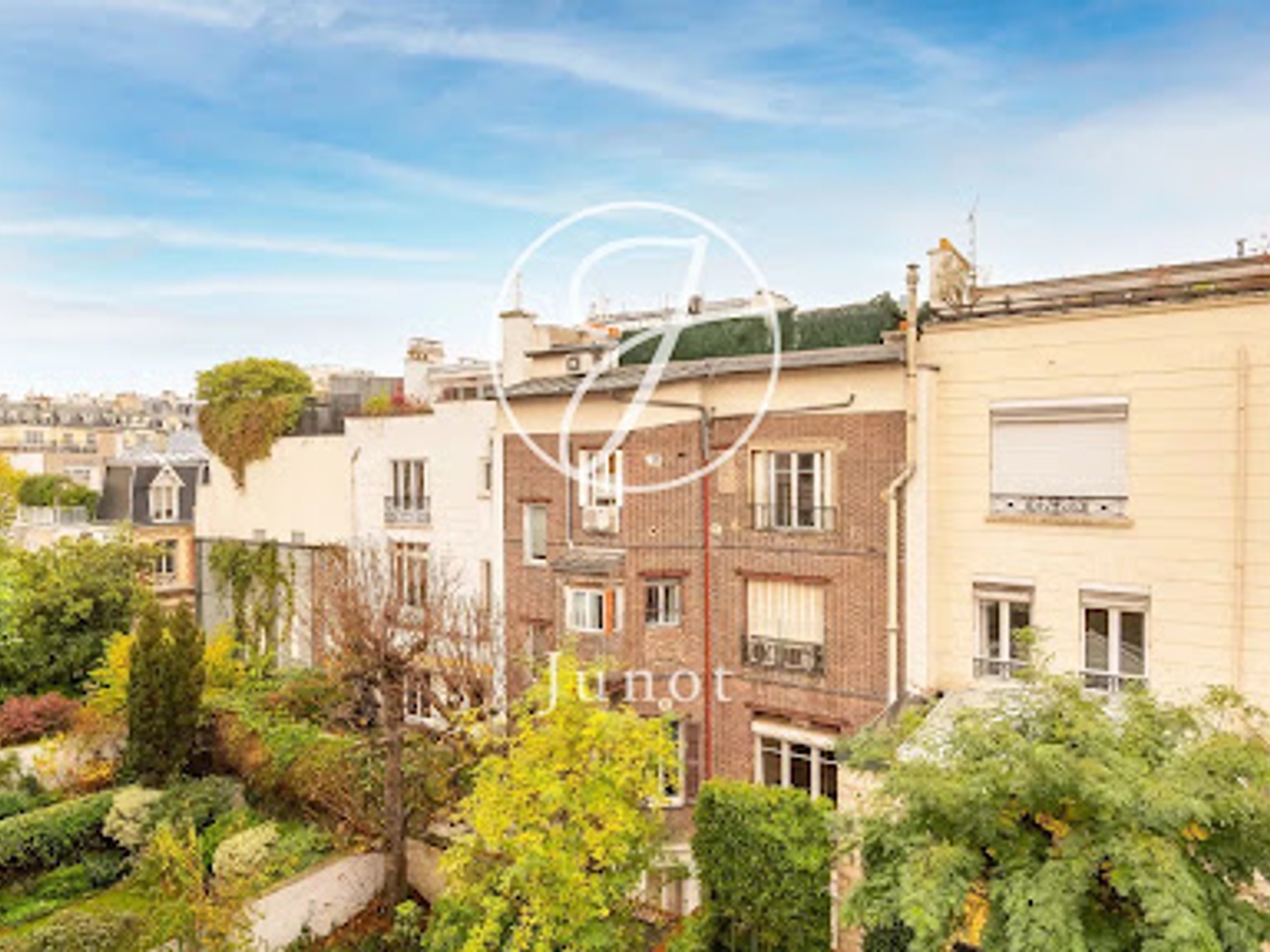 Maison à vendre - 8 pièces - 337m2 - Paris 16e (75016)