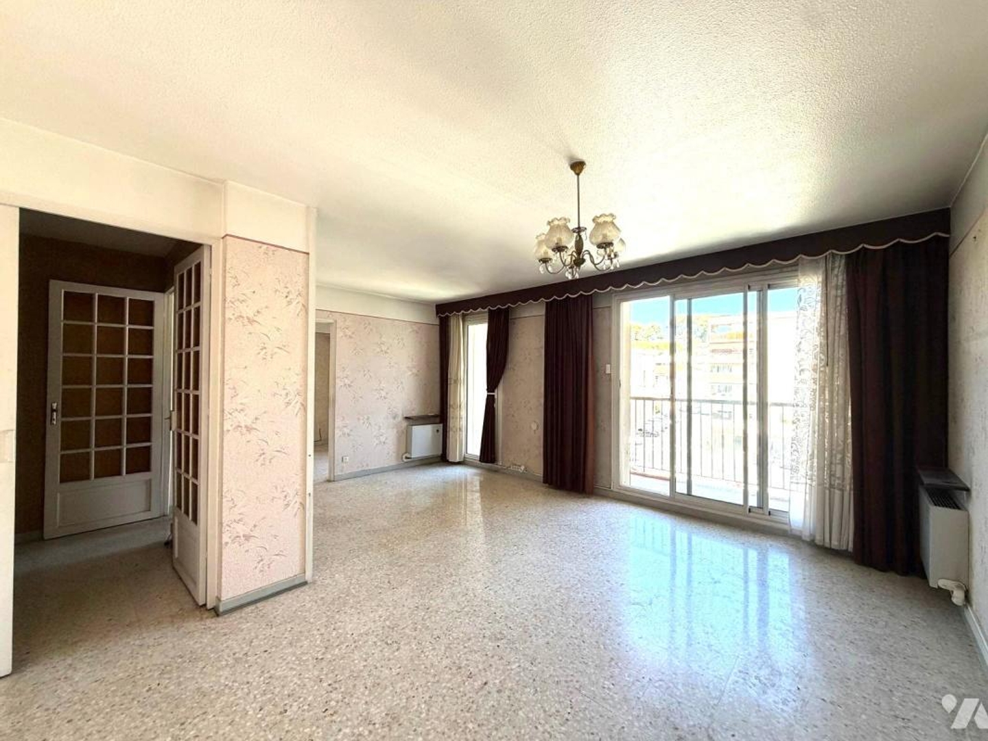 Vends t3 - 71 m² - Aubagne 13400