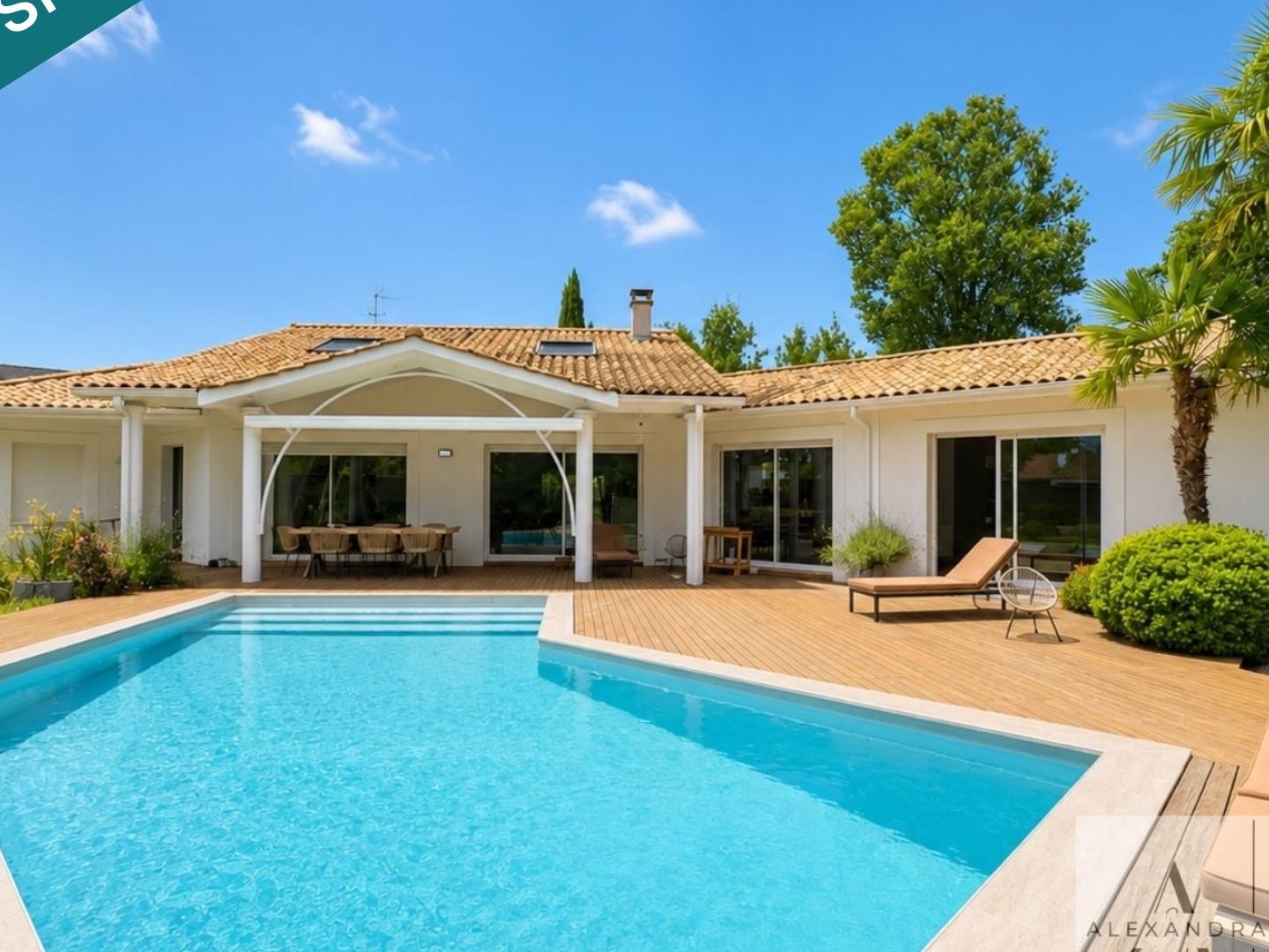 Maison à vendre - 7 pièces - 207m2 - Bruges (33520)