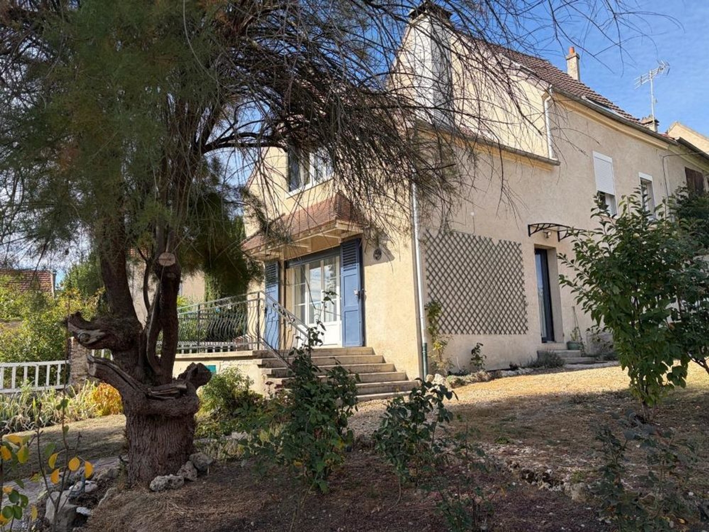 Maison à vendre - 5 pièces - 105m2 - La Ferté-Sous-Jou... (77260)