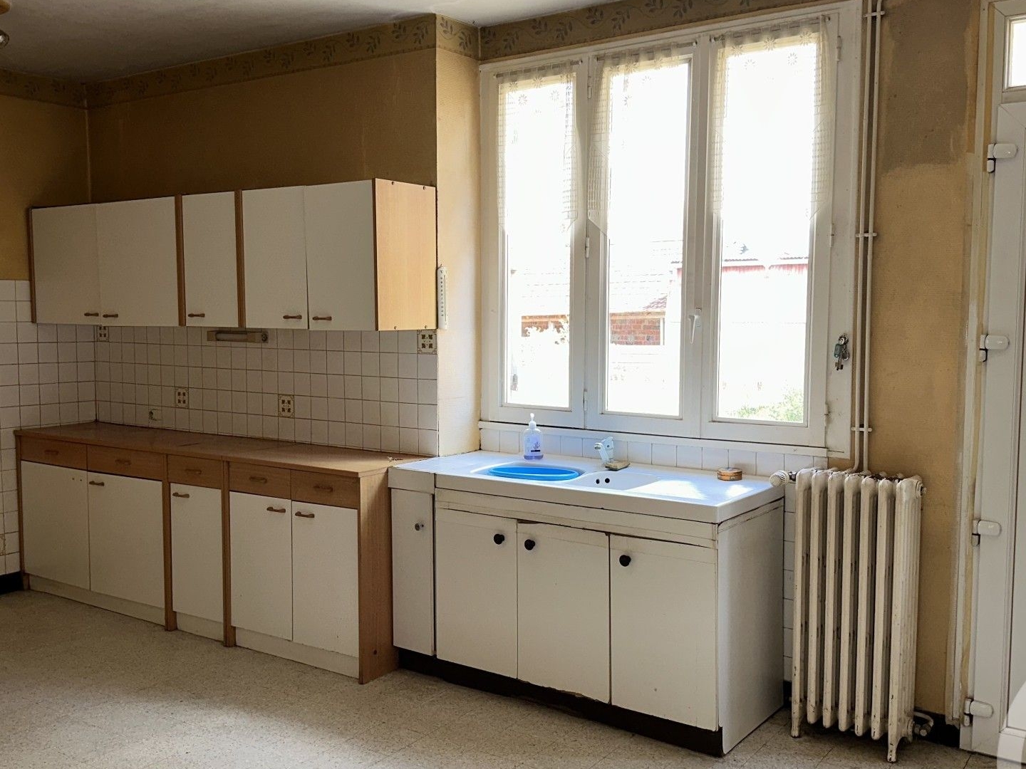 Maison à vendre - 5 pièces - 142m2 - Perroy (58220)