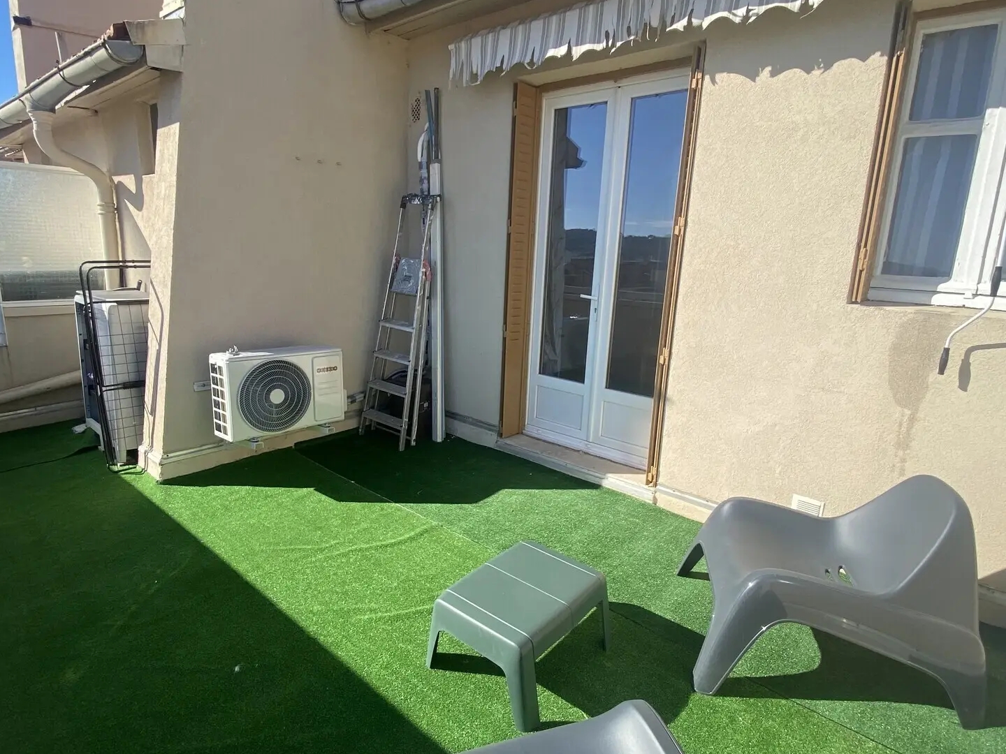 Studio 1 pièce 19 m²