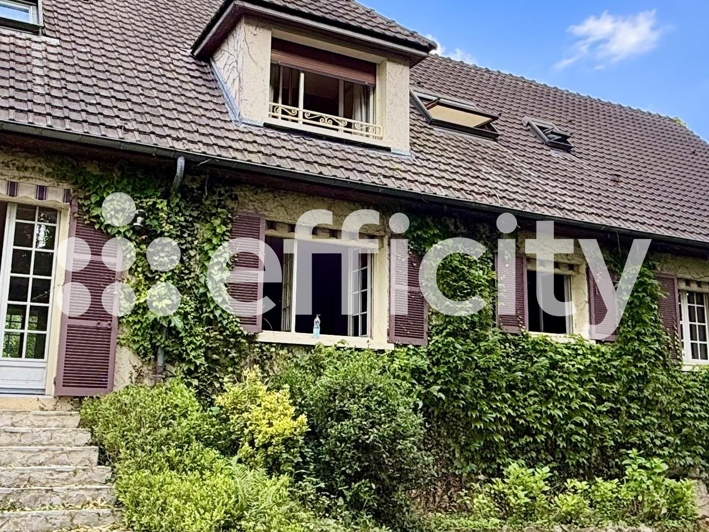 Maison à vendre - 8 pièces - 227m2 - Merlieux-Et-Fouqu... (02000)