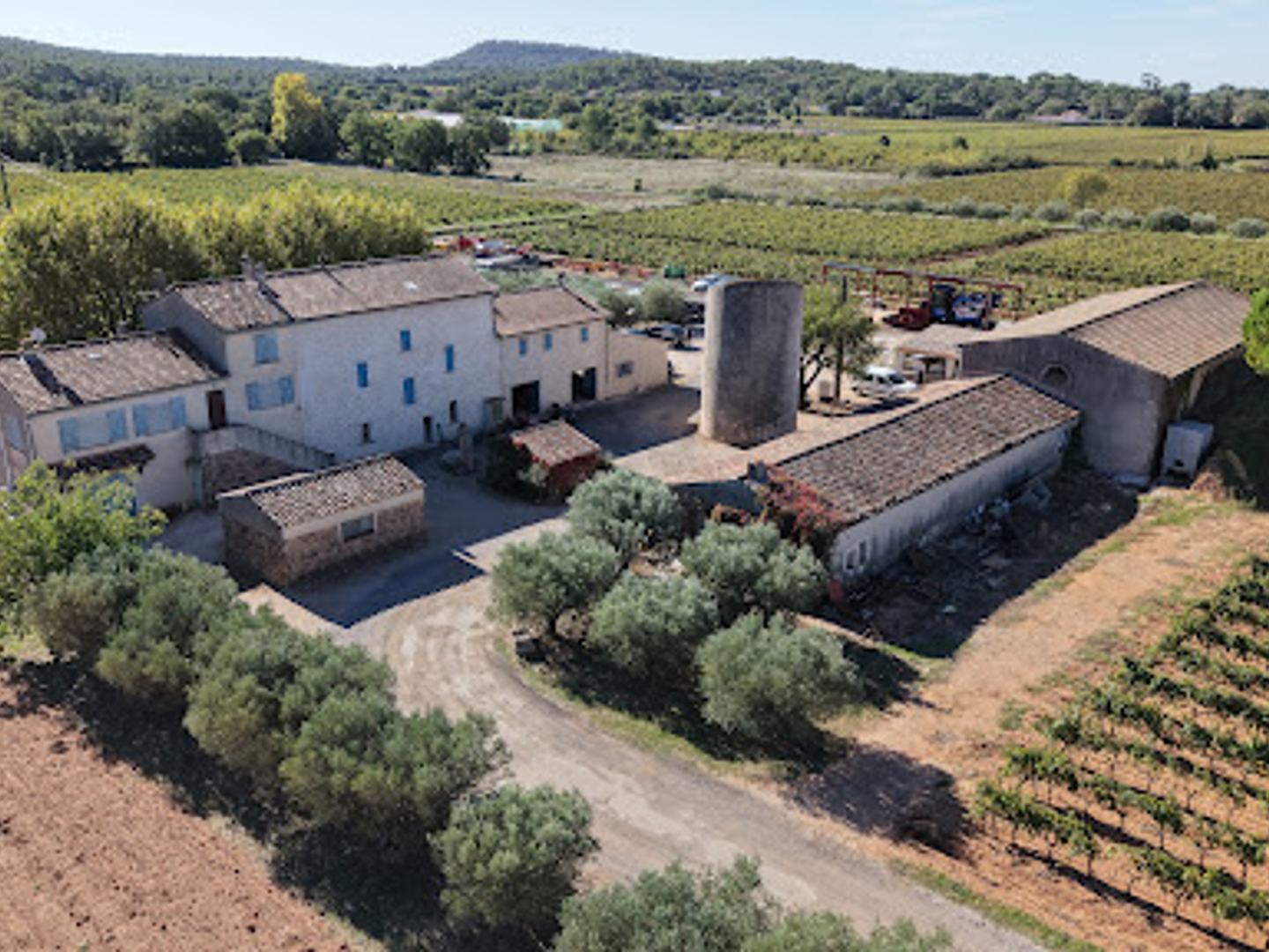 Terrain à vendre - 260000m2 - La Londe-Les-Maures (83250)
